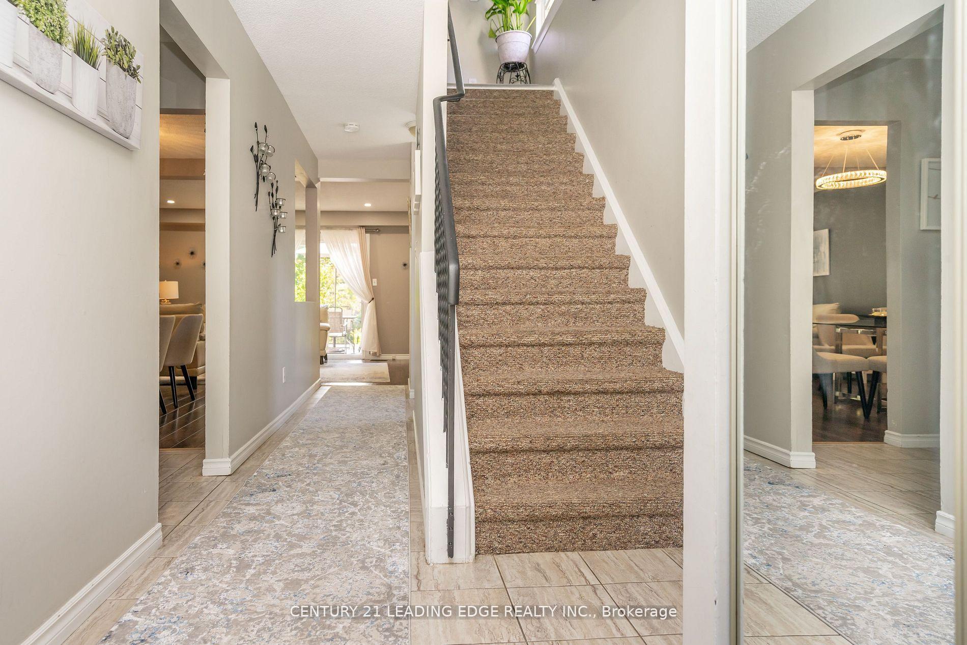 Photo 5 of 505 Lancelot Crescent, Oshawa, Eastdale — HOMEH