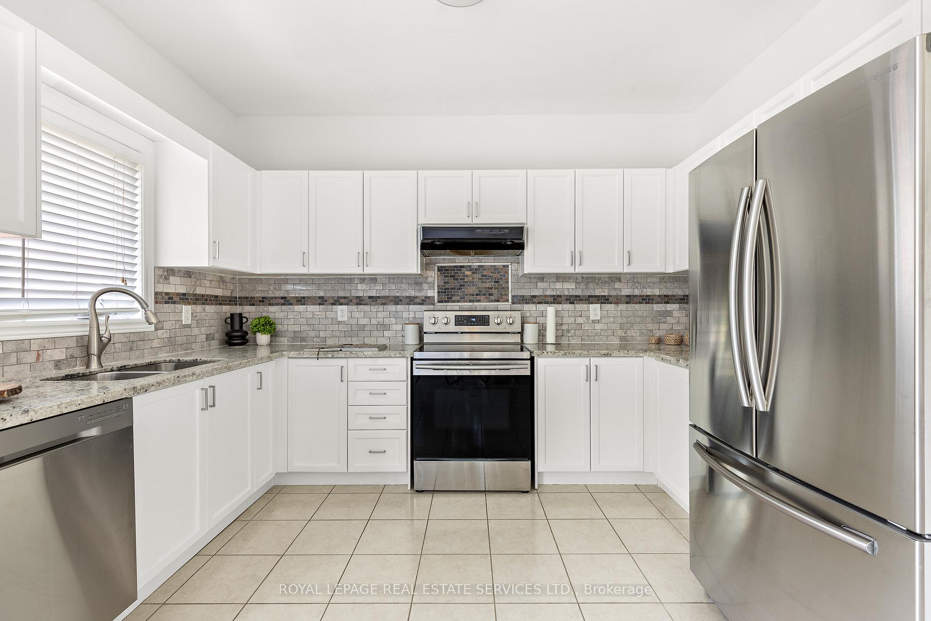 Photo 16 of 472 Grant Way, Milton, Scott — HOMEH