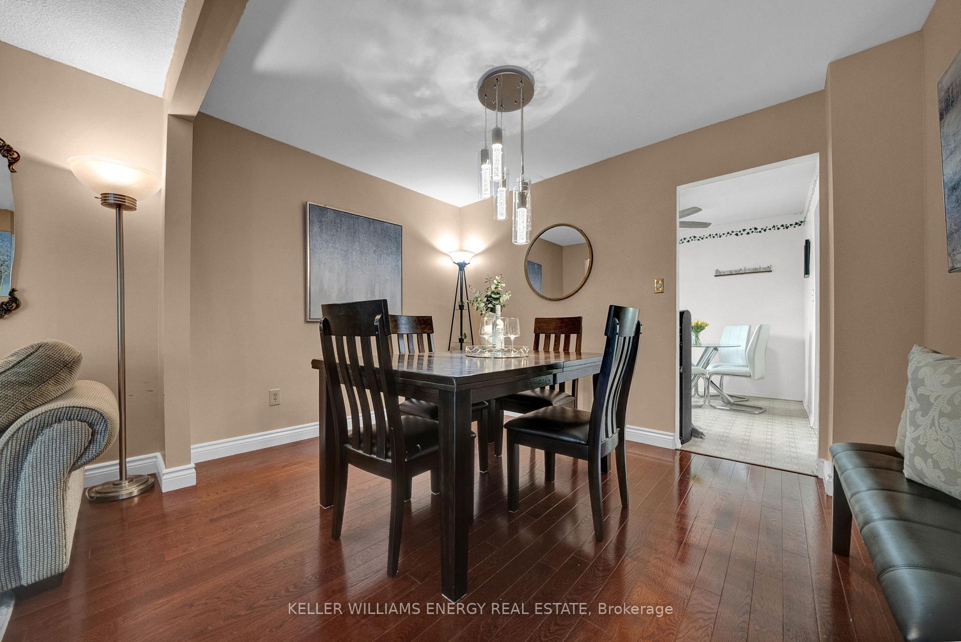 Photo 14 of 518 Camelot Drive, Oshawa, Eastdale — HOMEH
