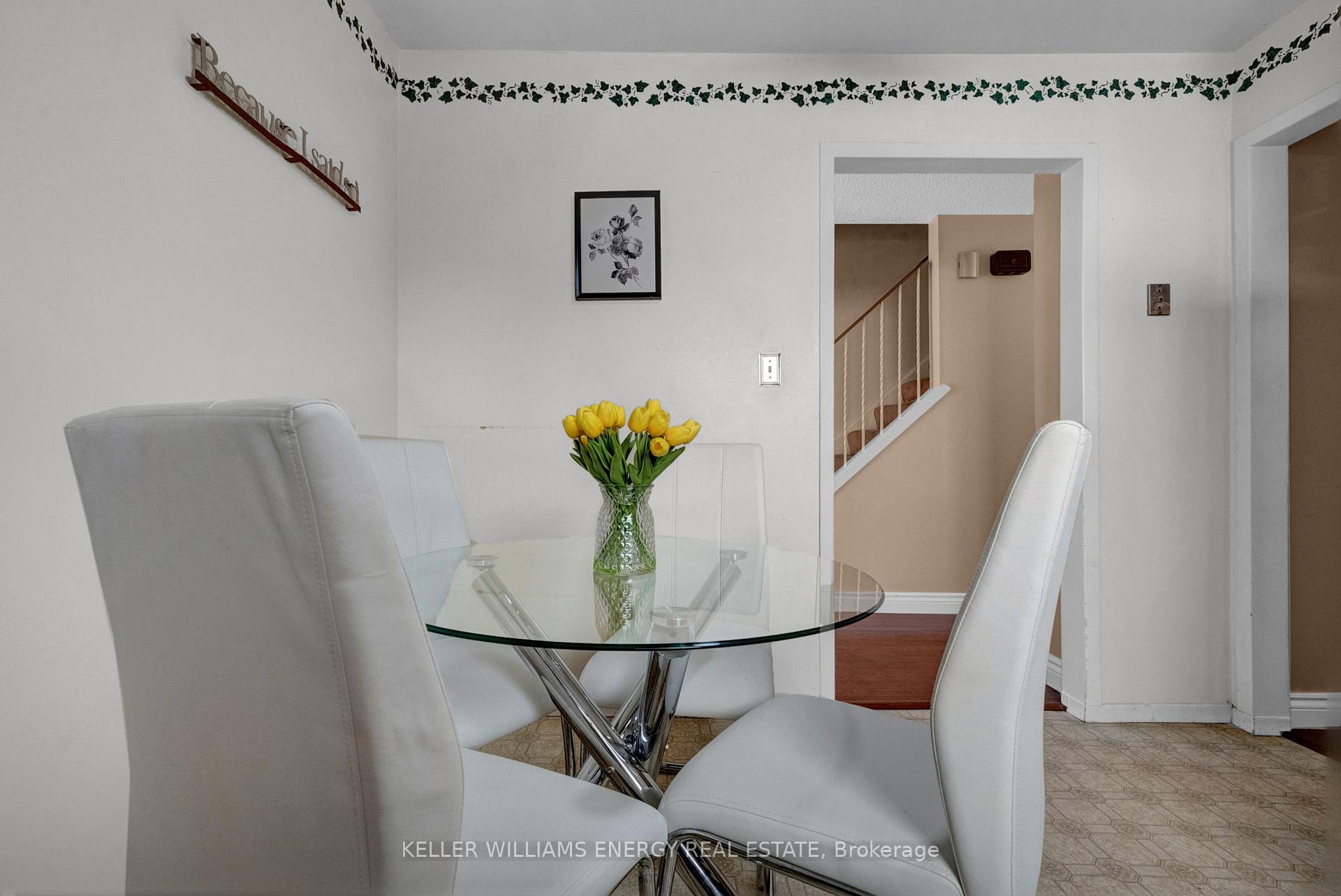 Photo 17 of 518 Camelot Drive, Oshawa, Eastdale — HOMEH