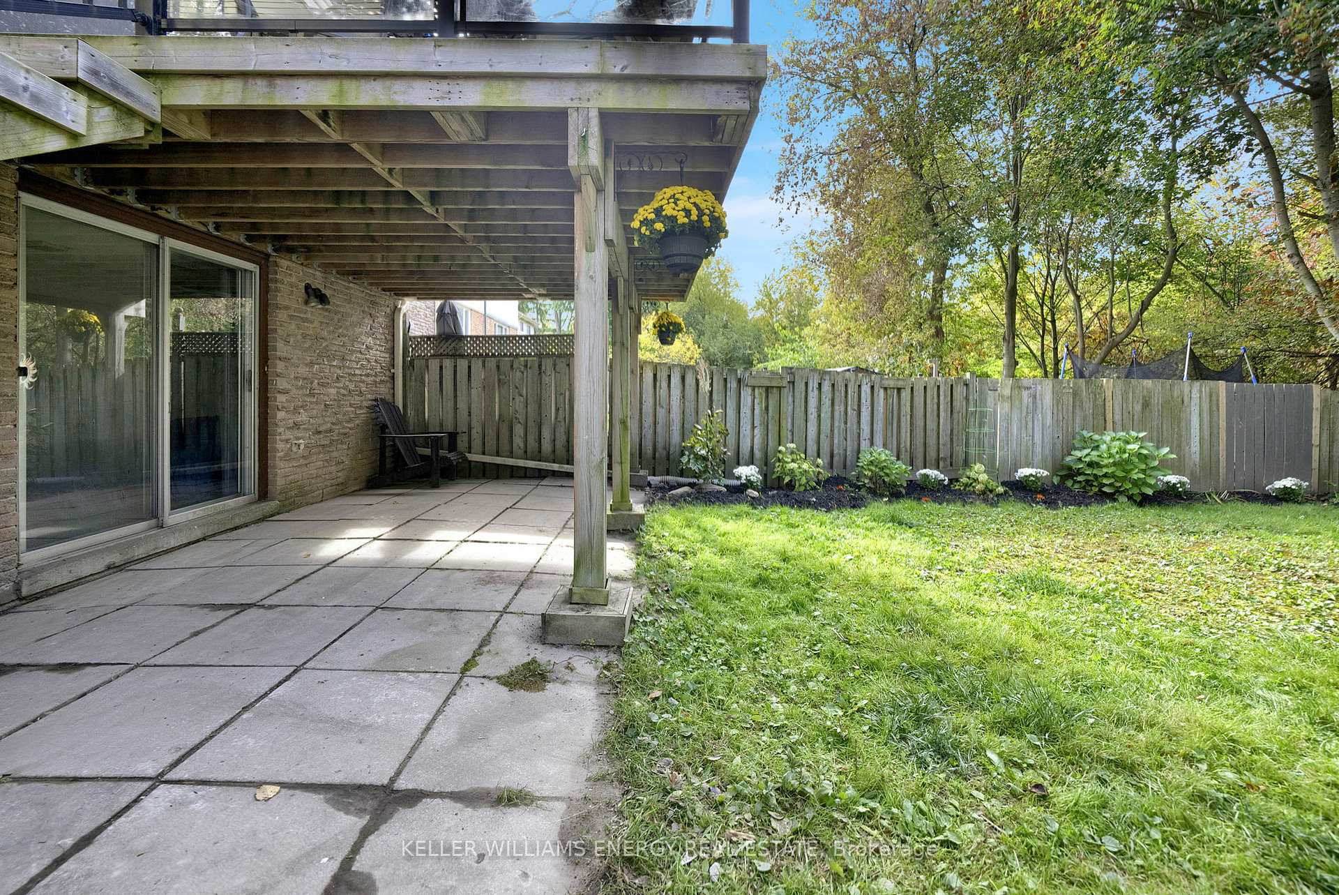 Photo 31 of 518 Camelot Drive, Oshawa, Eastdale — HOMEH