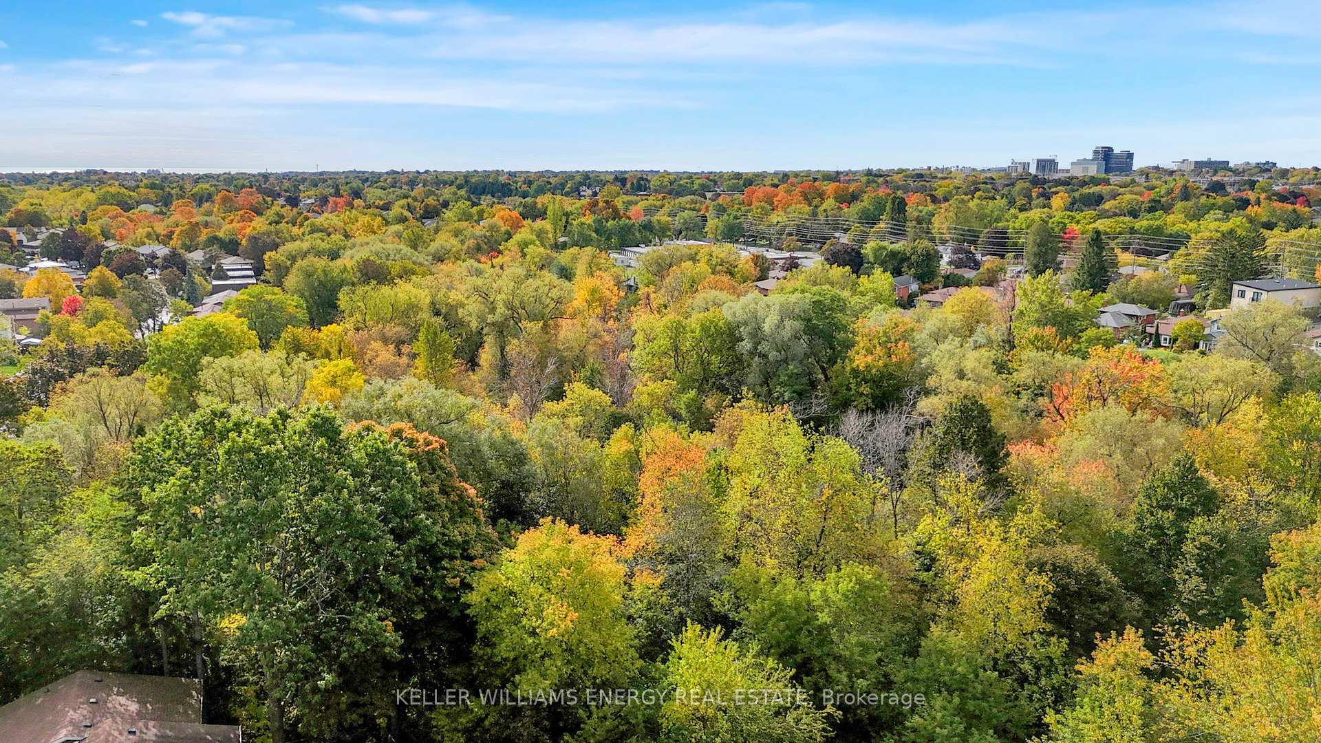 Photo 39 of 518 Camelot Drive, Oshawa, Eastdale — HOMEH
