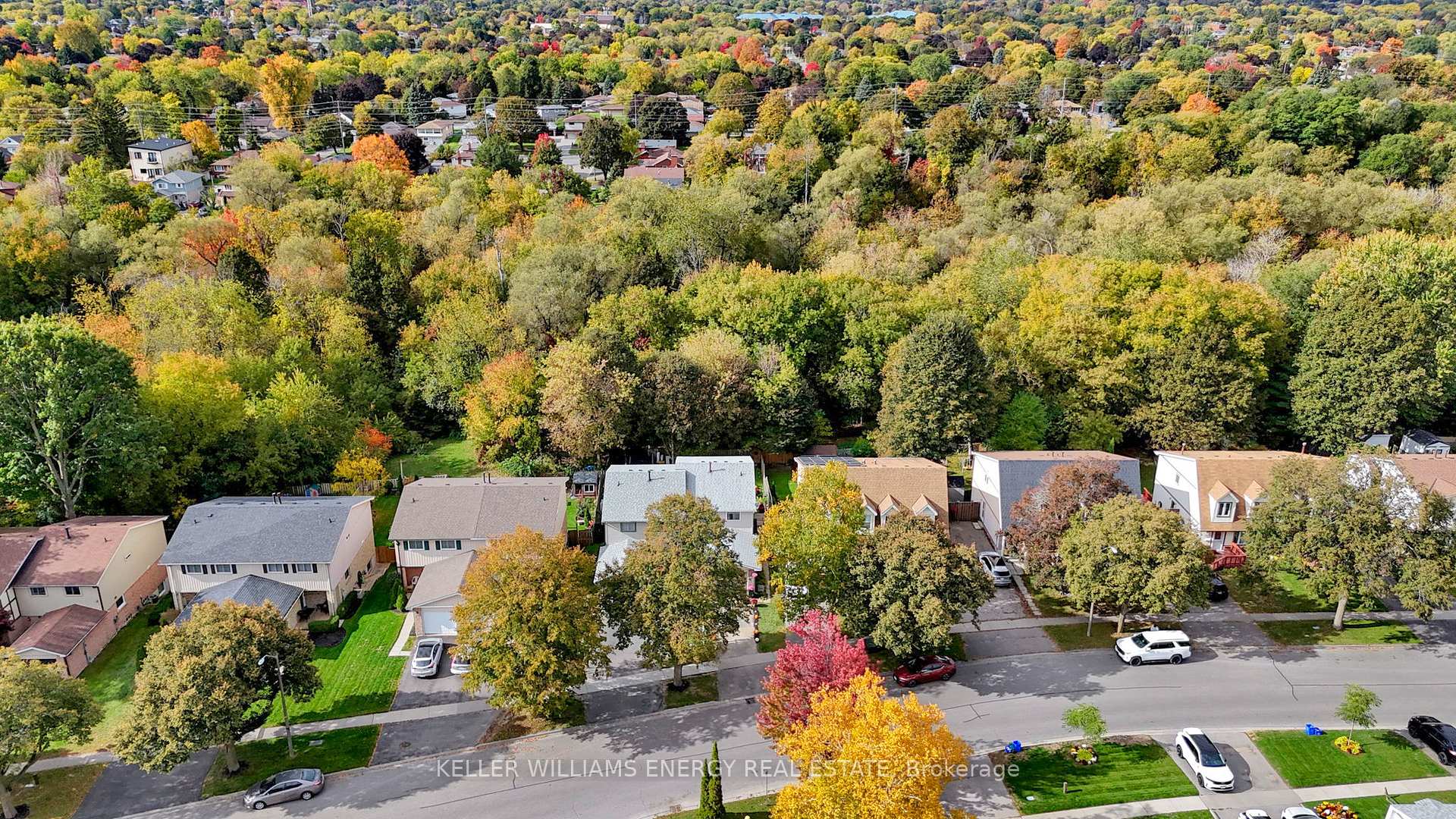Photo 40 of 518 Camelot Drive, Oshawa, Eastdale — HOMEH