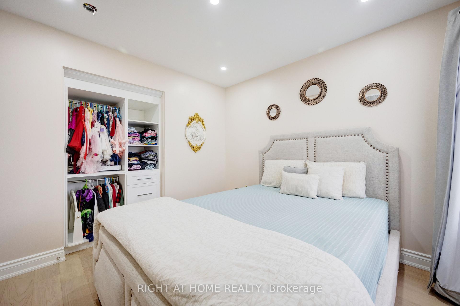 Photo 9 of 693 Switzer Crescent, Milton, Coates — HOMEH