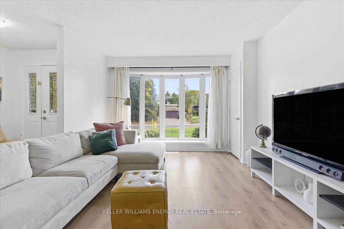 Photo 3 of 600 Wilson Road N, Oshawa, O'Neill — HOMEH