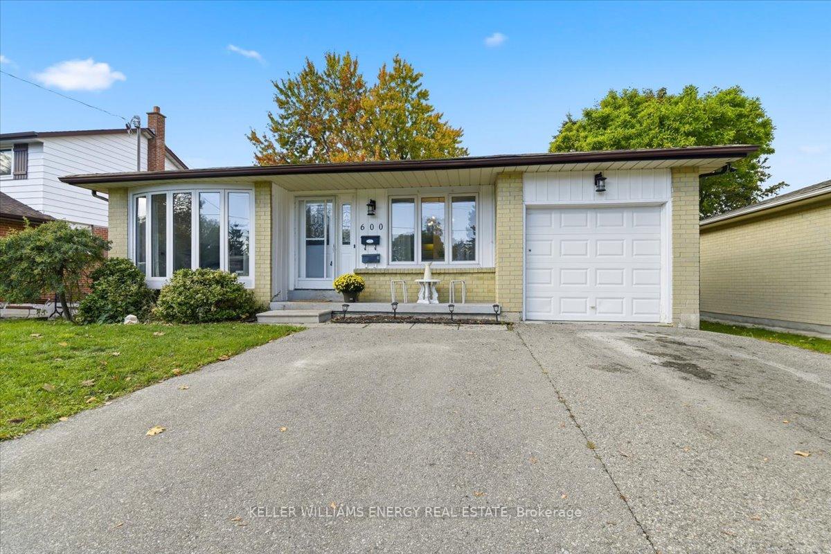 Photo 14 of 600 Wilson Road N, Oshawa, O'Neill — HOMEH
