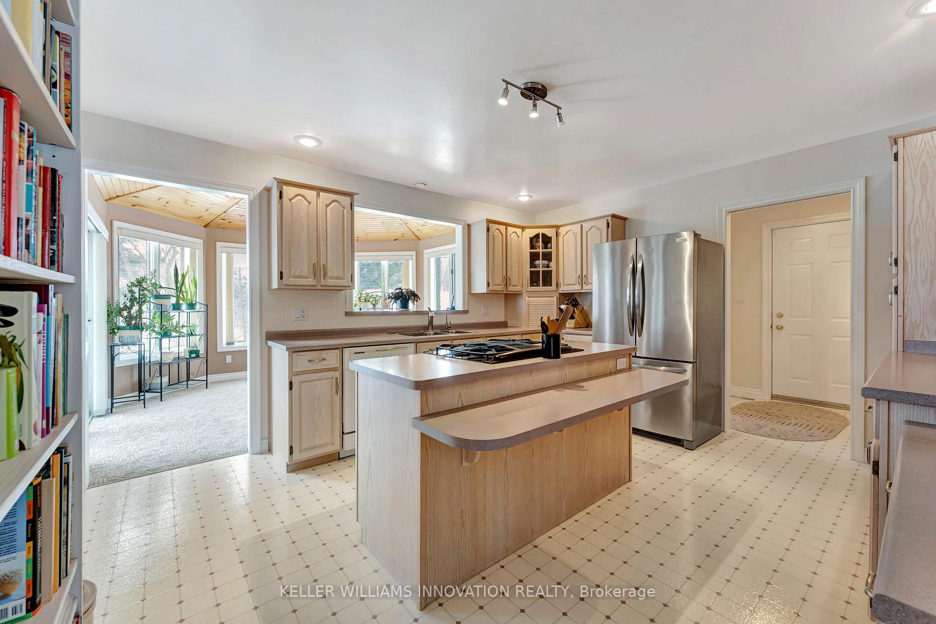 Photo 7 of 8673 Crayton Street, North Perth, Wallace — HOMEH