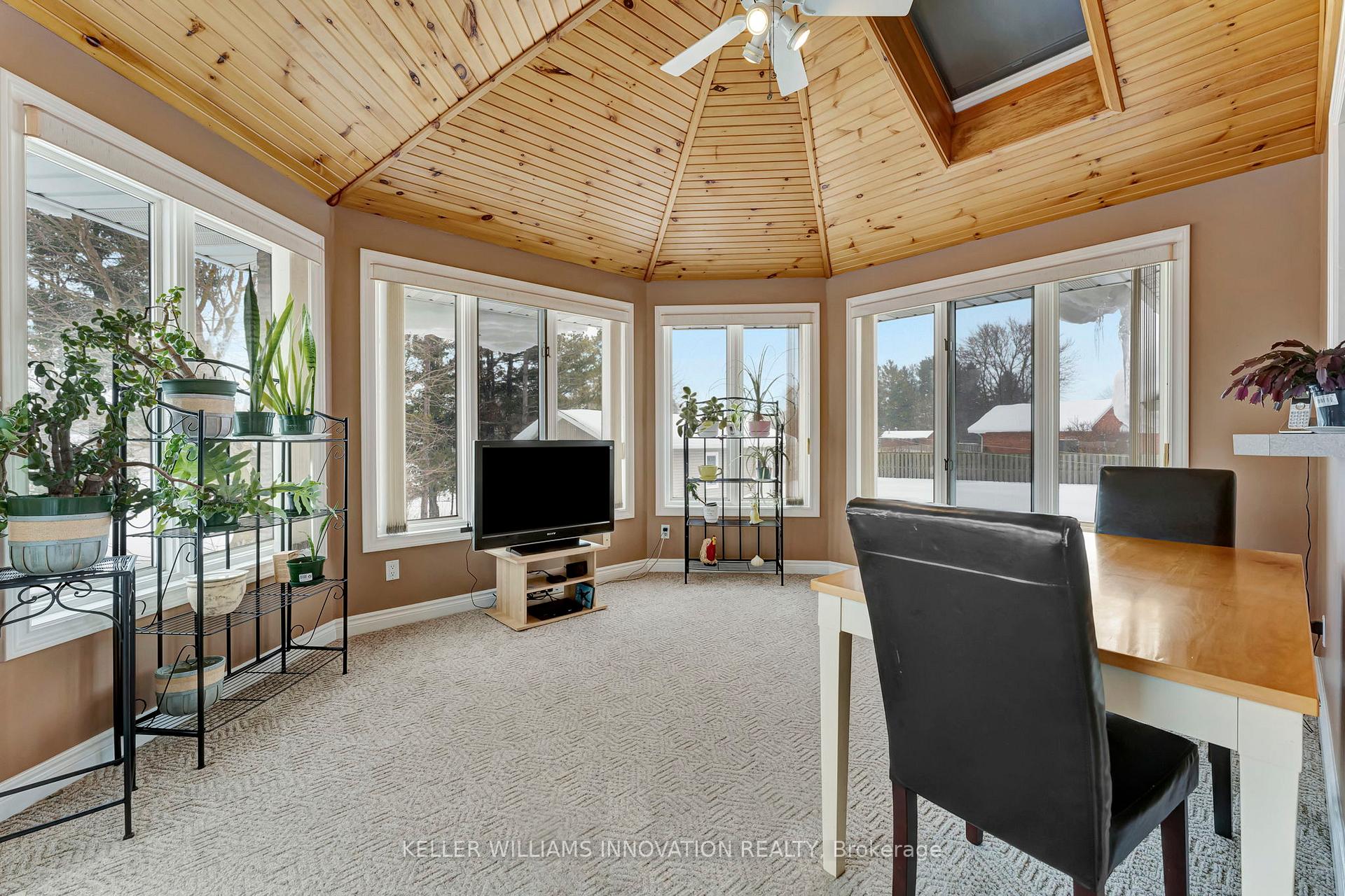 Photo 10 of 8673 Crayton Street, North Perth, Wallace — HOMEH