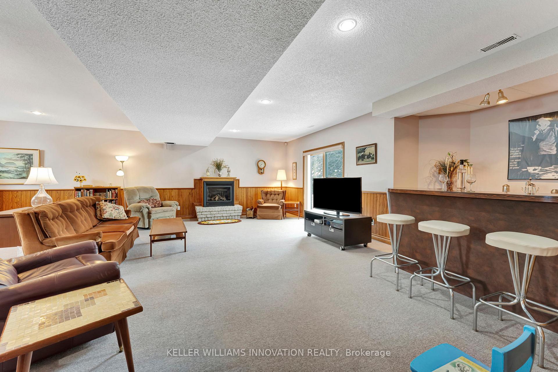 Photo 19 of 8673 Crayton Street, North Perth, Wallace — HOMEH