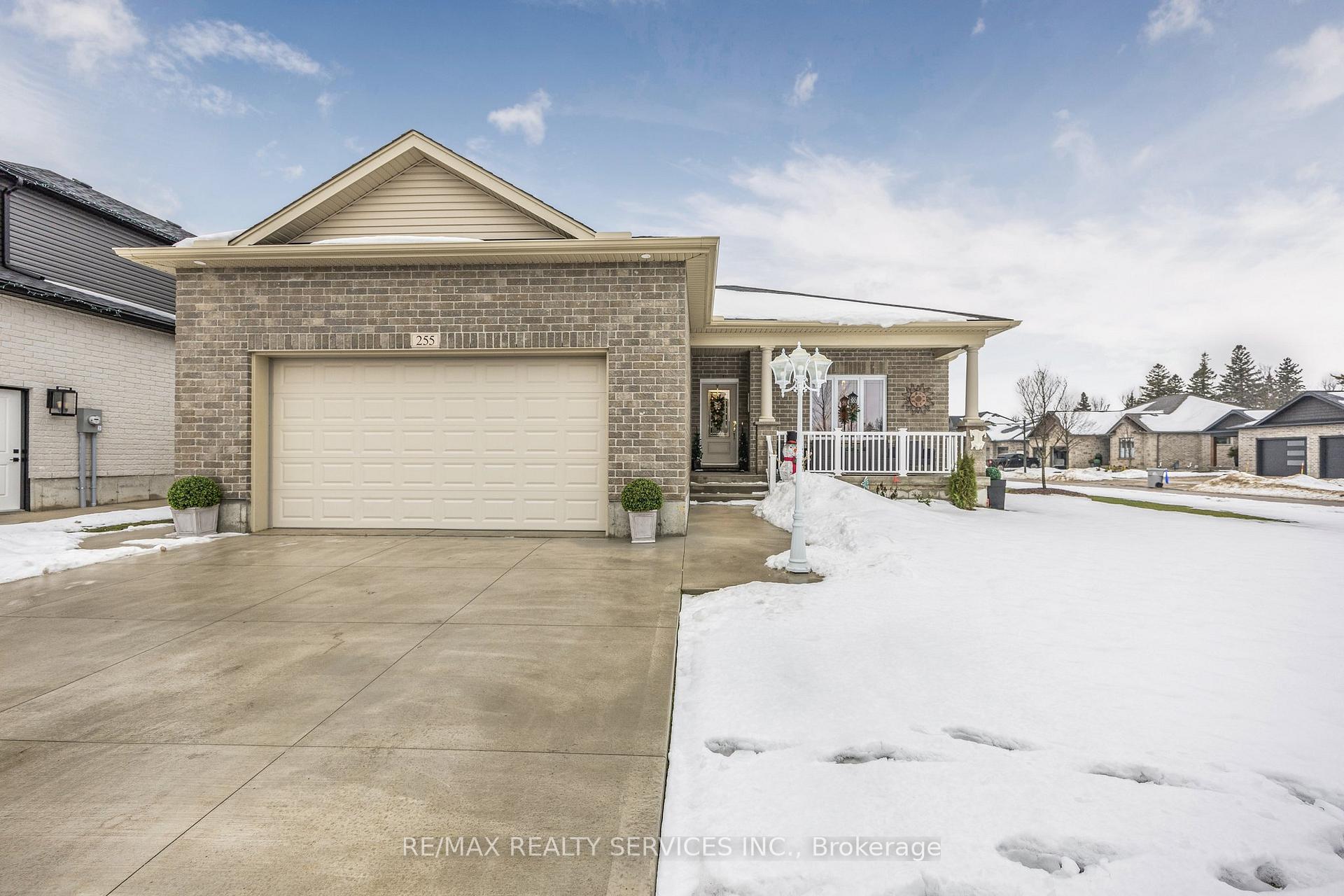 Photo 2 of 255 Rogers Road, North Perth, Listowel — HOMEH