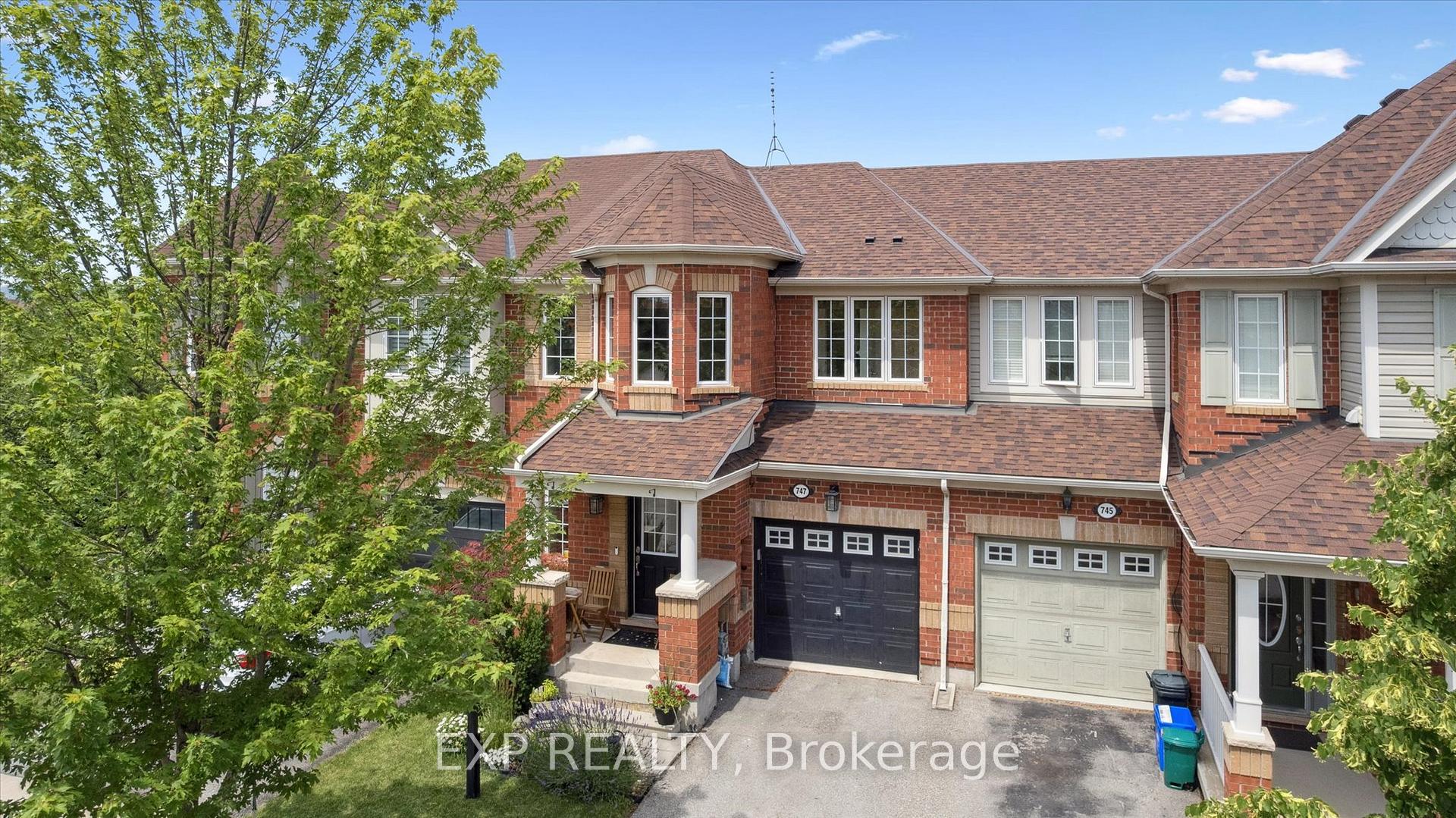 Photo 4 of 747 Shortreed Crescent, Milton, Coates — HOMEH