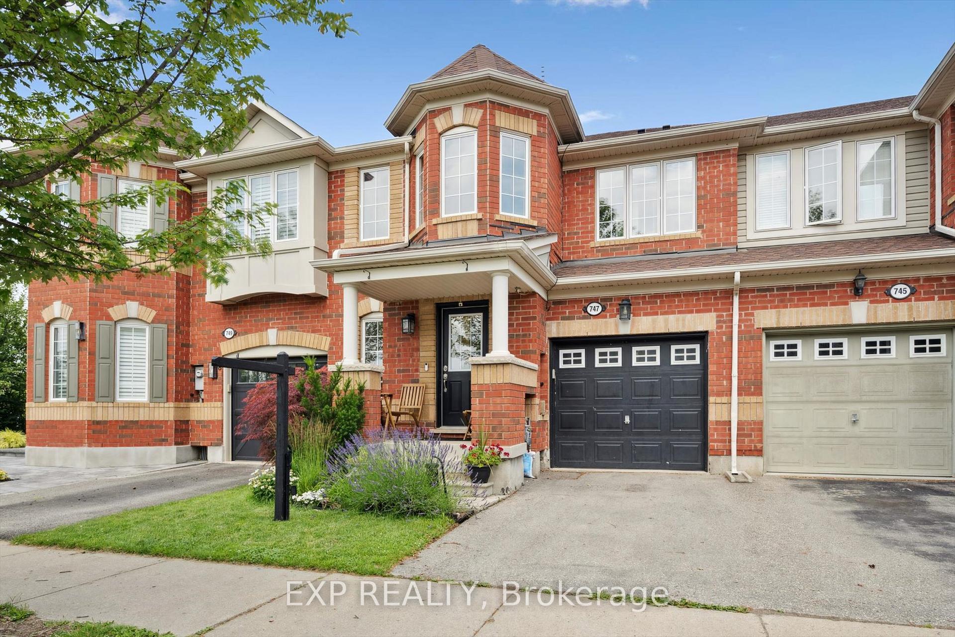 Photo 2 of 747 Shortreed Crescent, Milton, Coates — HOMEH