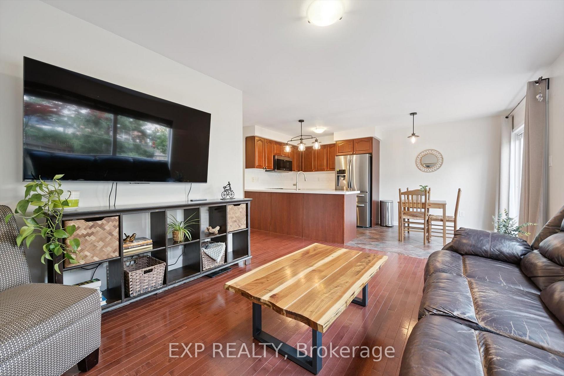 Photo 8 of 747 Shortreed Crescent, Milton, Coates — HOMEH