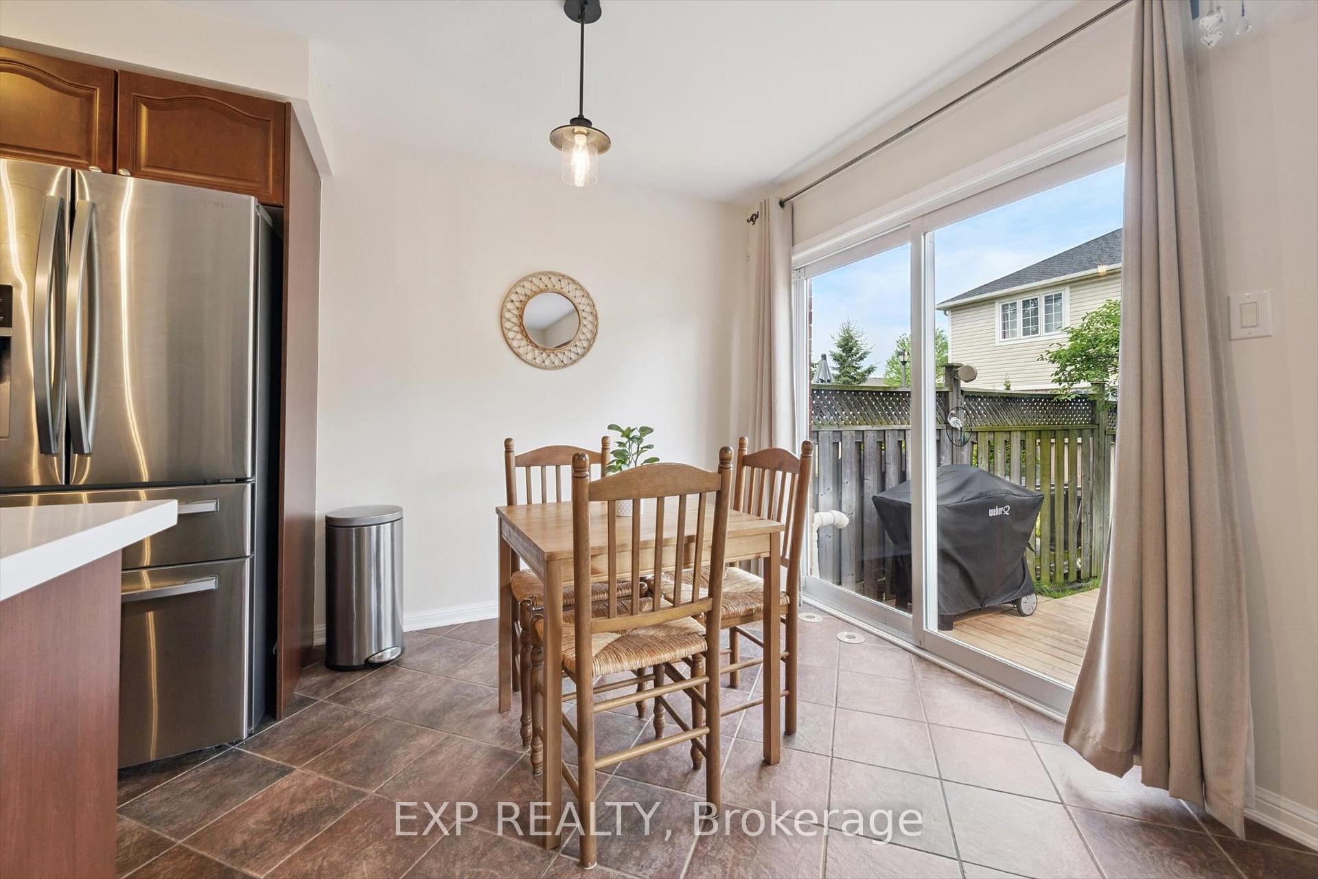 Photo 11 of 747 Shortreed Crescent, Milton, Coates — HOMEH