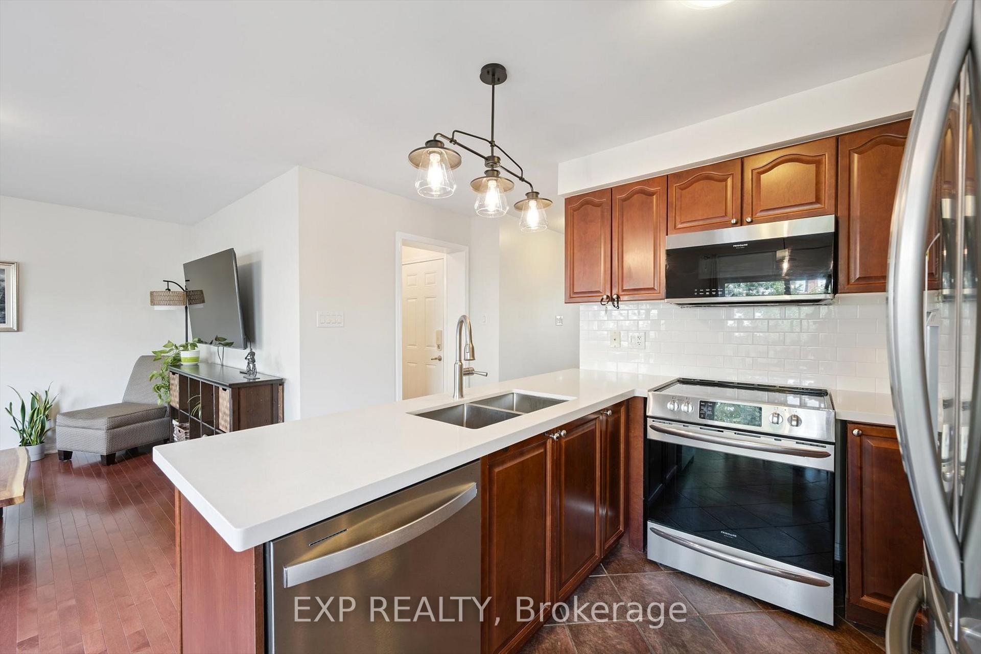 Photo 21 of 747 Shortreed Crescent, Milton, Coates — HOMEH
