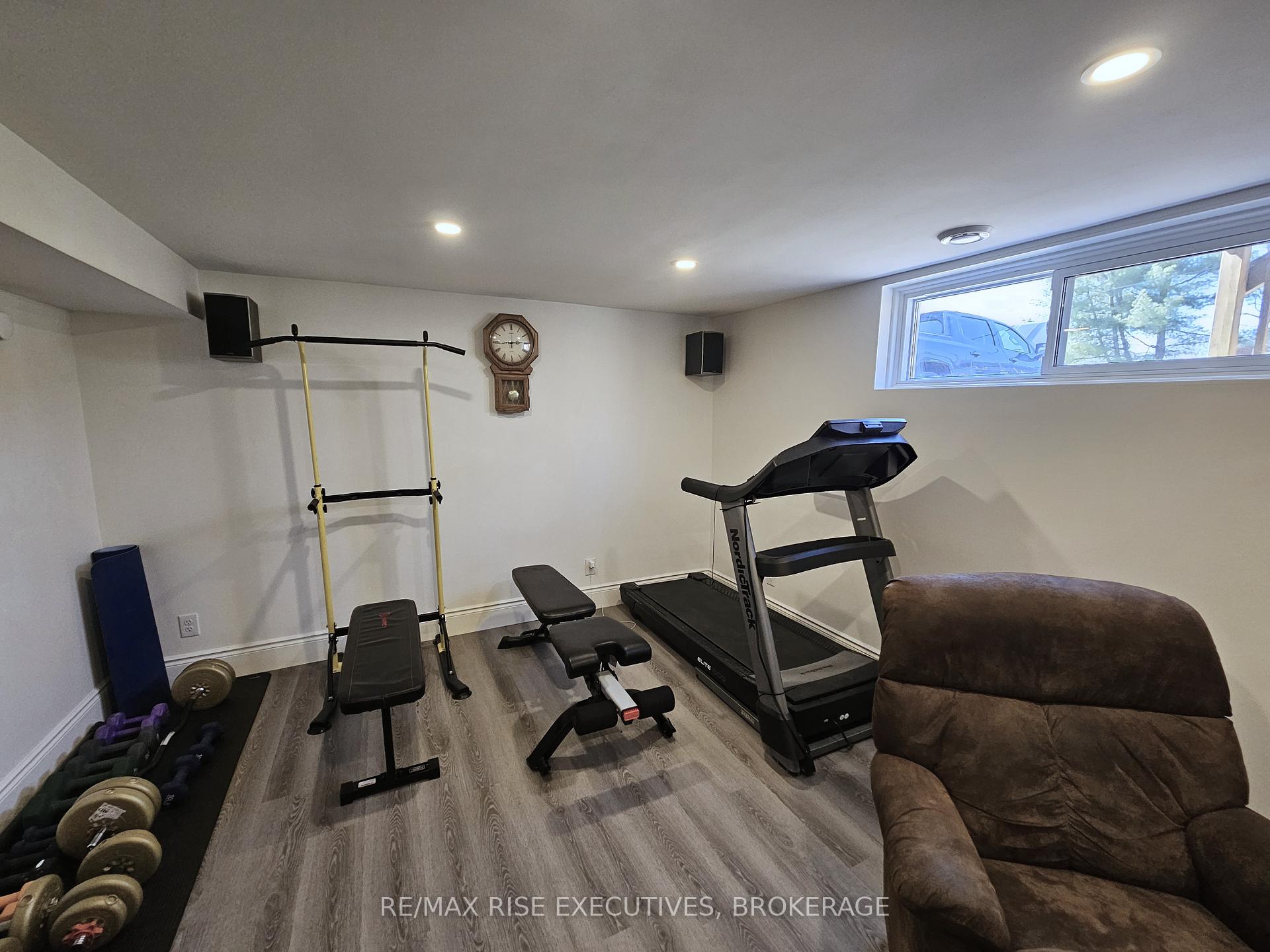 Photo 17 of 2502 Leeman Road, Kingston, City North of 401 — HOMEH
