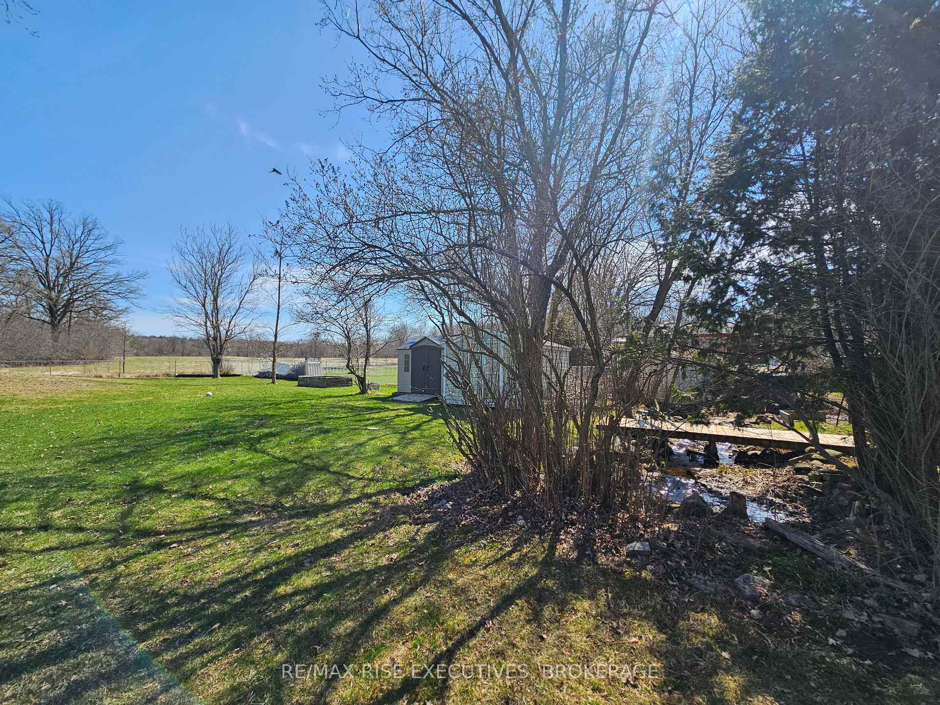 Photo 26 of 2502 Leeman Road, Kingston, City North of 401 — HOMEH