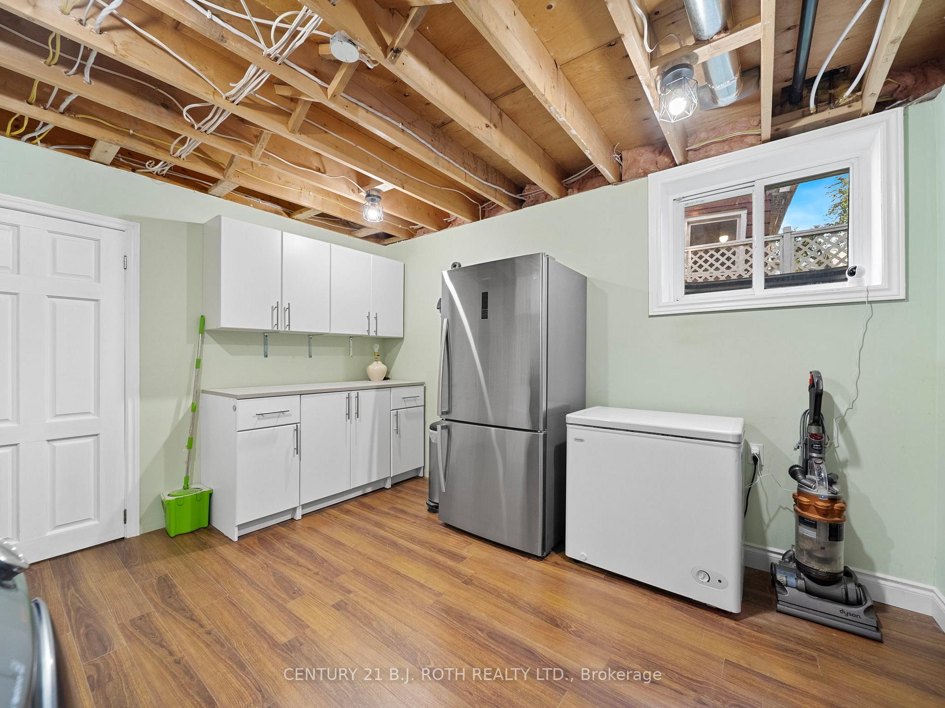 Photo 28 of 445 Peter Street N, Orillia — HOMEH