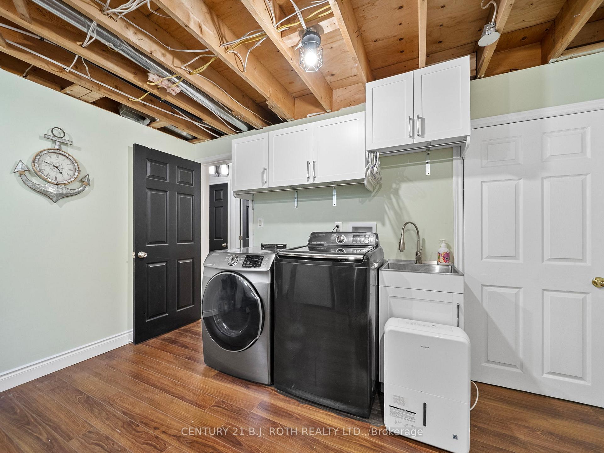 Photo 29 of 445 Peter Street N, Orillia — HOMEH