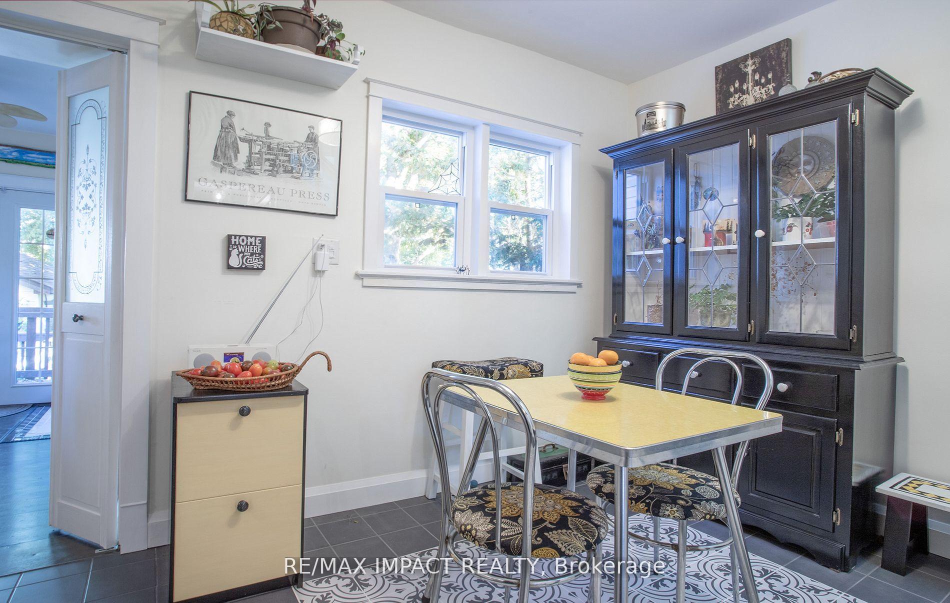 Photo 14 of 45 Burk Street, Oshawa, Vanier — HOMEH