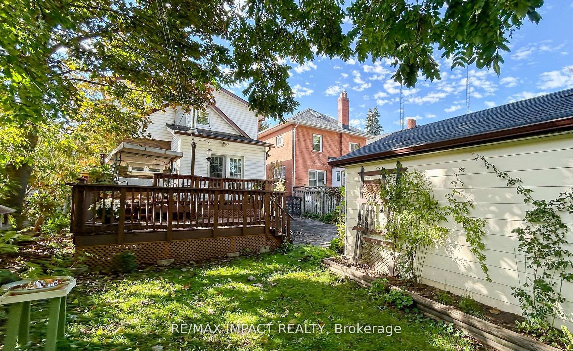 Photo 31 of 45 Burk Street, Oshawa, Vanier — HOMEH
