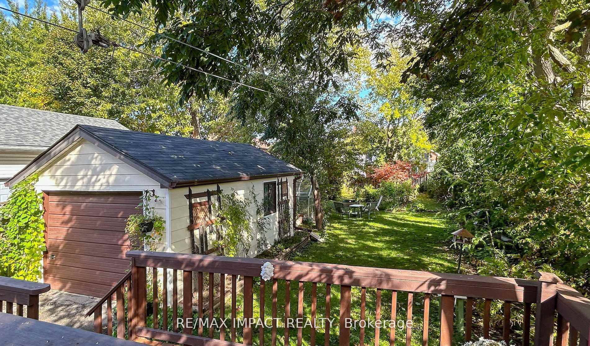 Photo 32 of 45 Burk Street, Oshawa, Vanier — HOMEH
