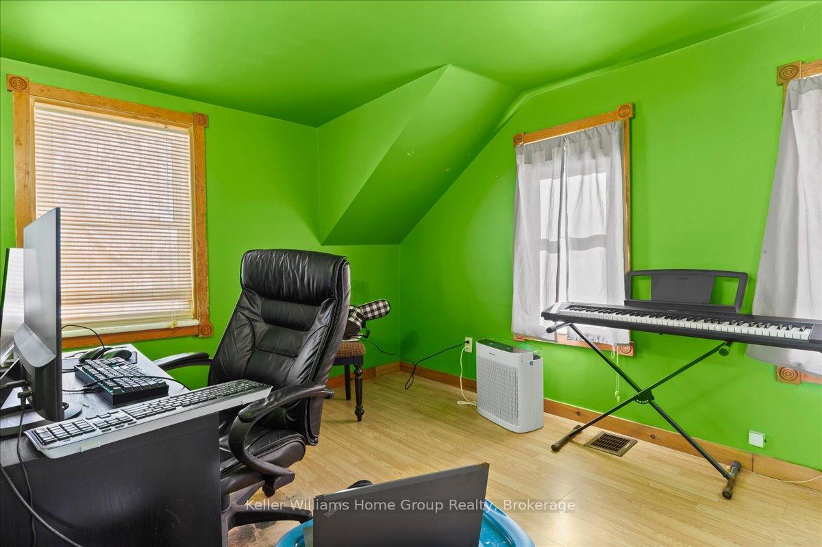 Photo 24 of 363 Argyle Avenue N, North Perth, Listowel — HOMEH