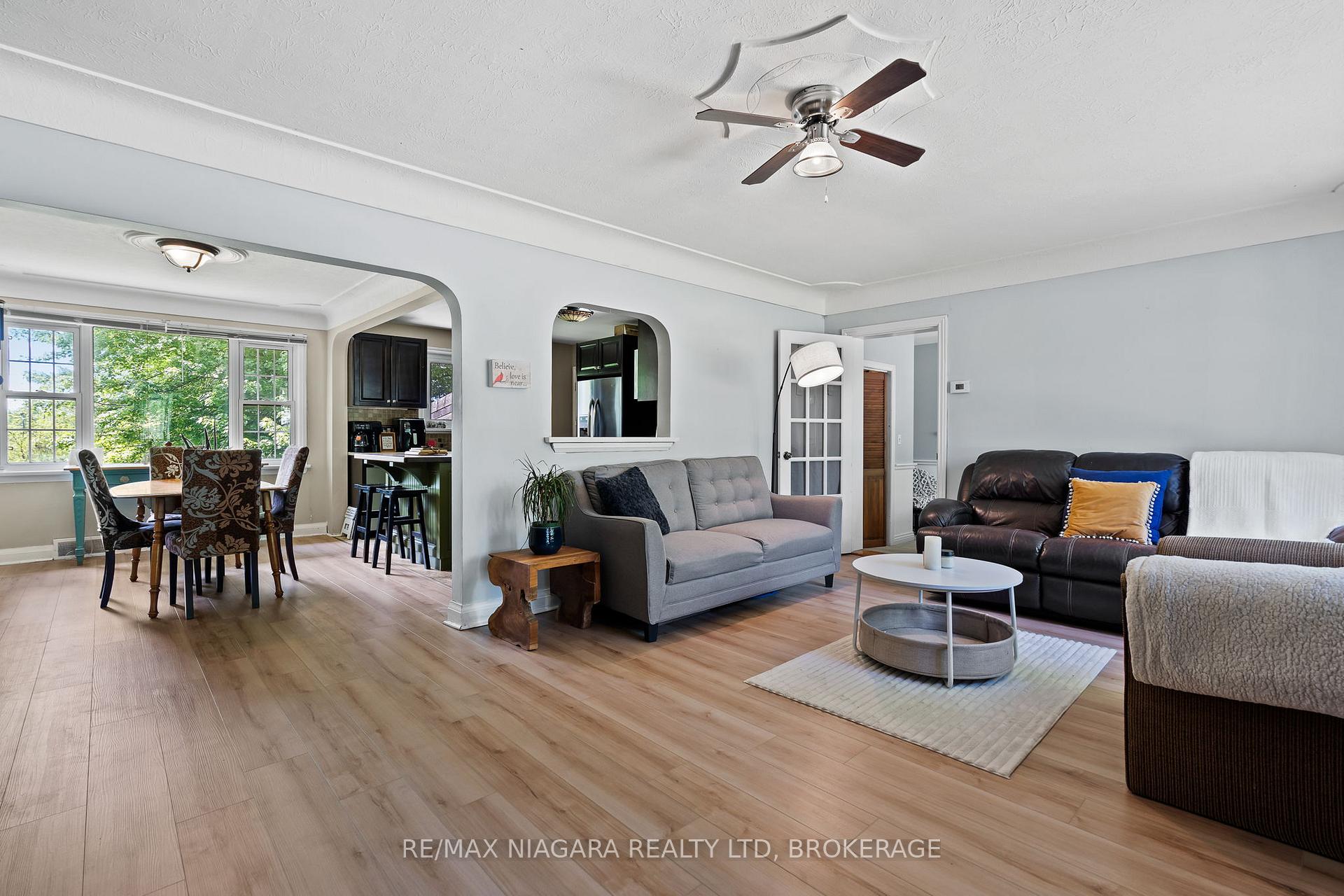 Photo 3 of 1316 Balfour Street, Pelham, Fenwick — HOMEH