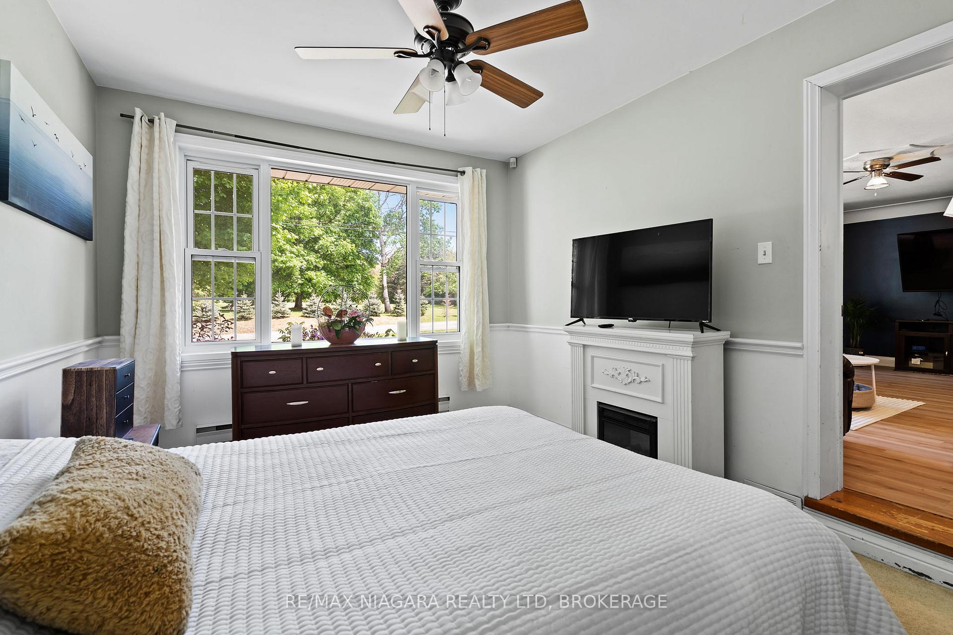 Photo 10 of 1316 Balfour Street, Pelham, Fenwick — HOMEH