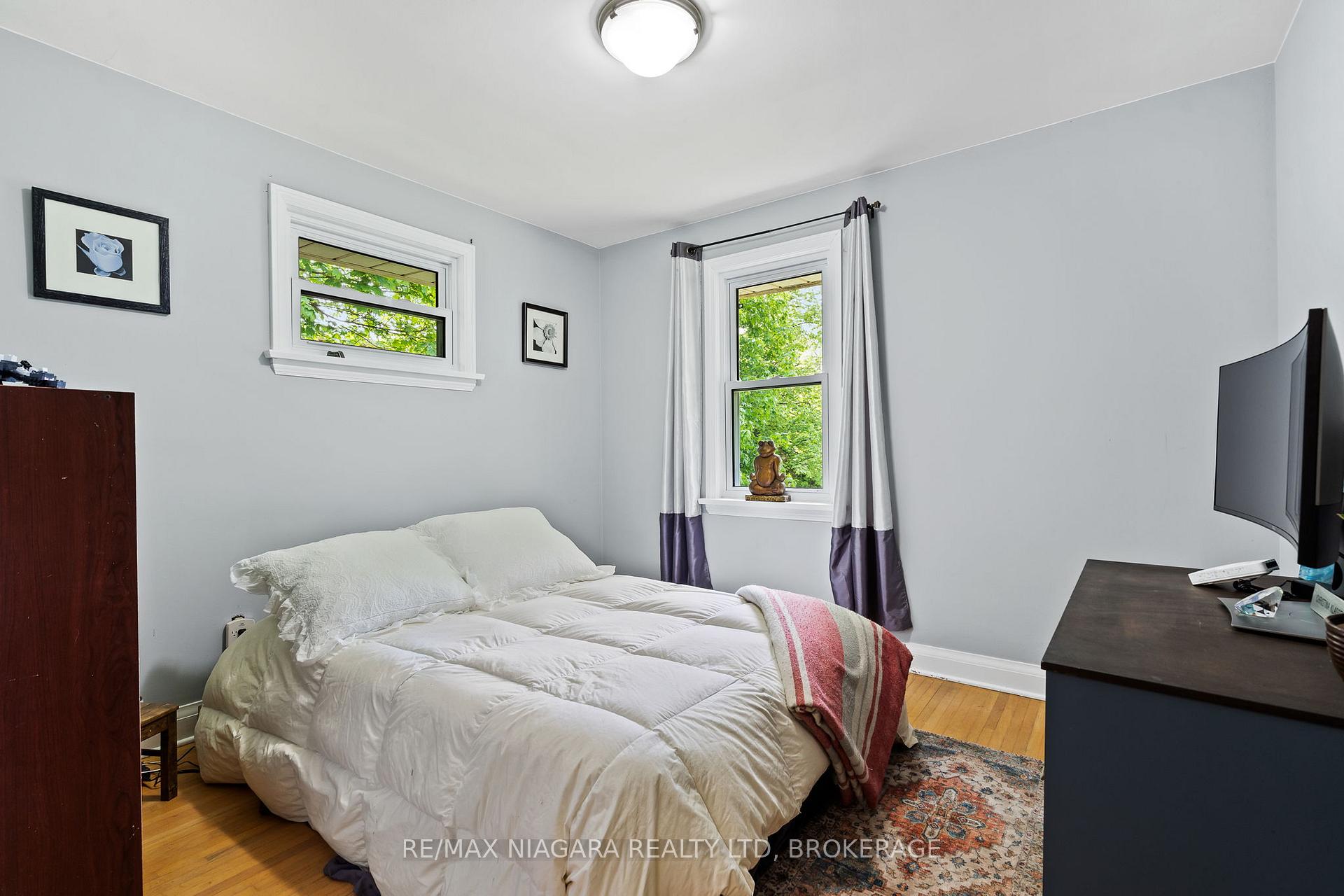 Photo 11 of 1316 Balfour Street, Pelham, Fenwick — HOMEH