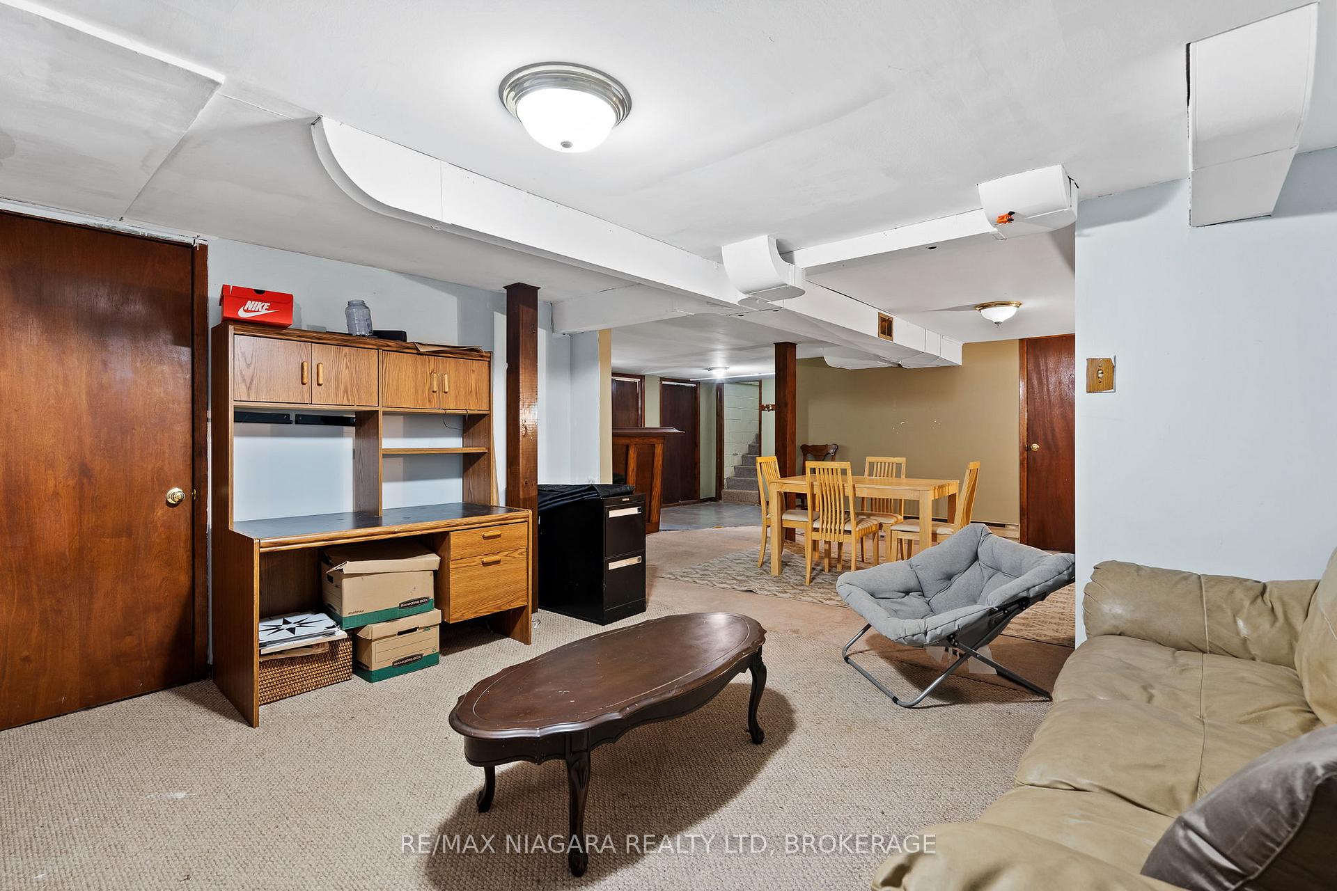 Photo 16 of 1316 Balfour Street, Pelham, Fenwick — HOMEH
