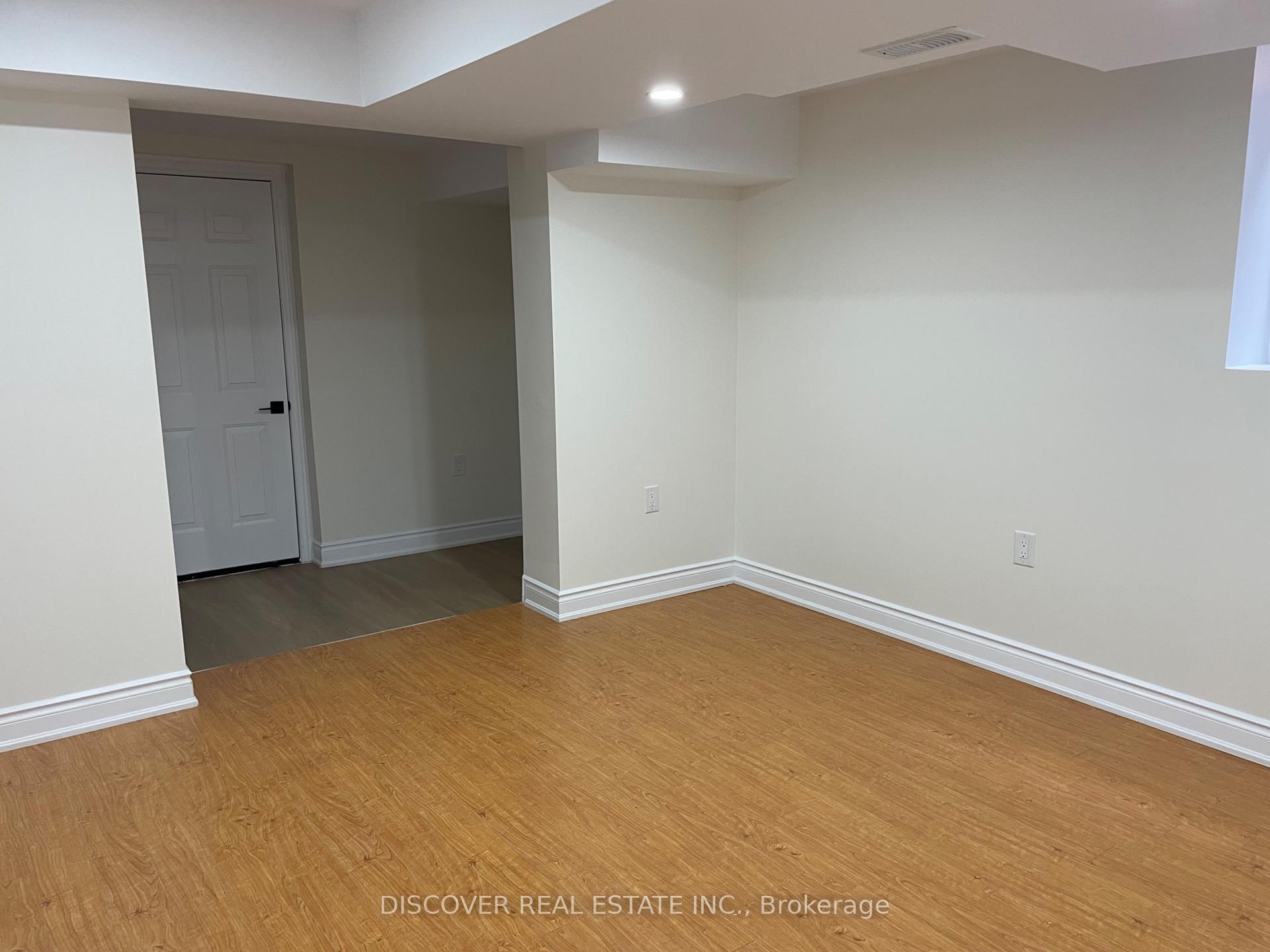 Photo 3 of Unit Bsmt, 290 Swindale Drive, Milton, Scott — HOMEH