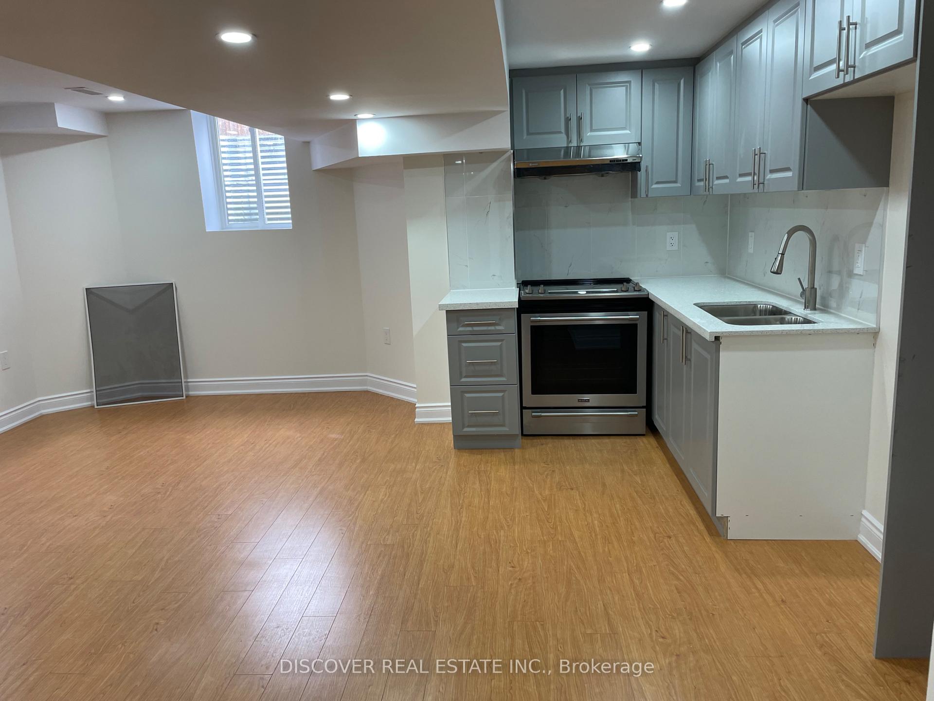 Photo 5 of Unit Bsmt, 290 Swindale Drive, Milton, Scott — HOMEH
