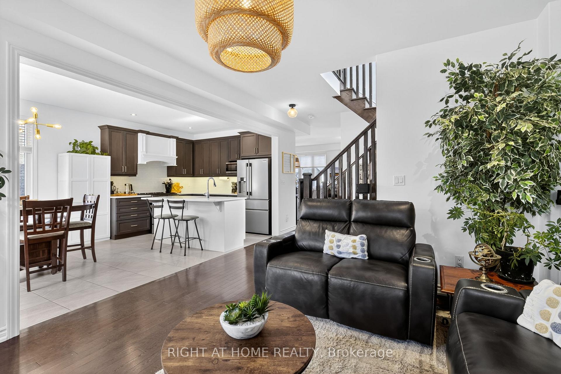 Photo 11 of 3114 Monarch Drive, Orillia — HOMEH