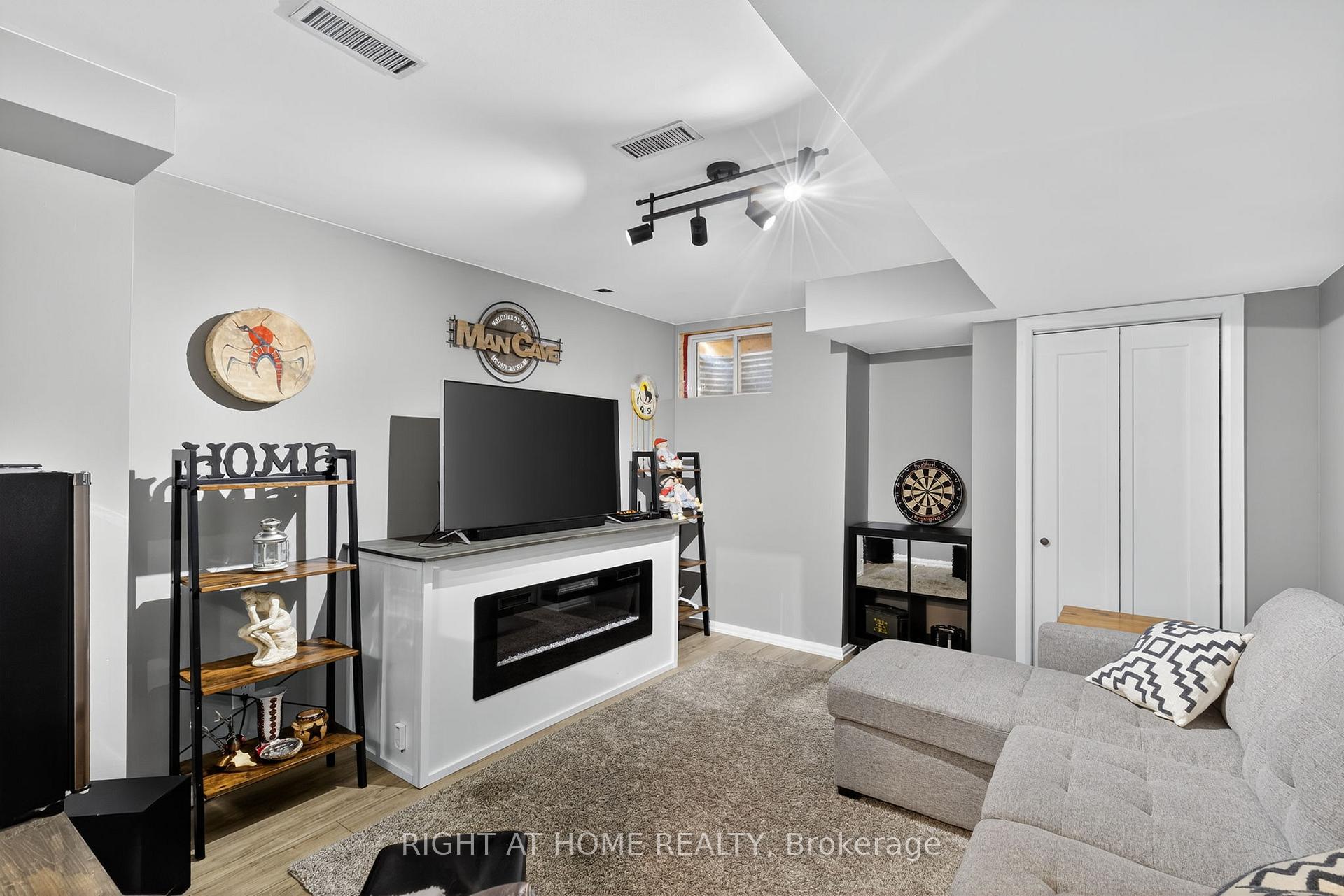 Photo 21 of 3114 Monarch Drive, Orillia — HOMEH