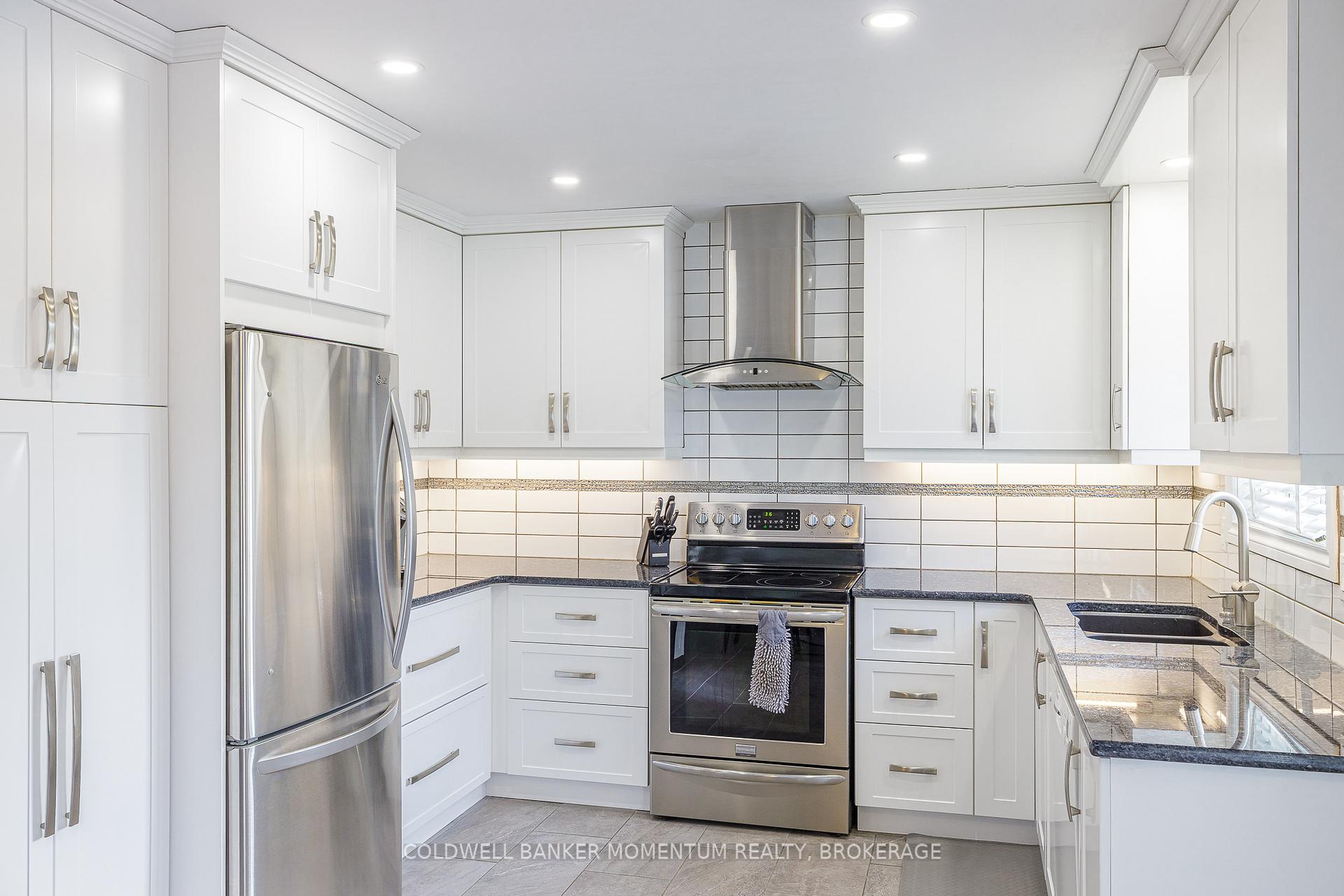 Photo 15 of 2 Greenvale Court, Pelham, Fonthill — HOMEH