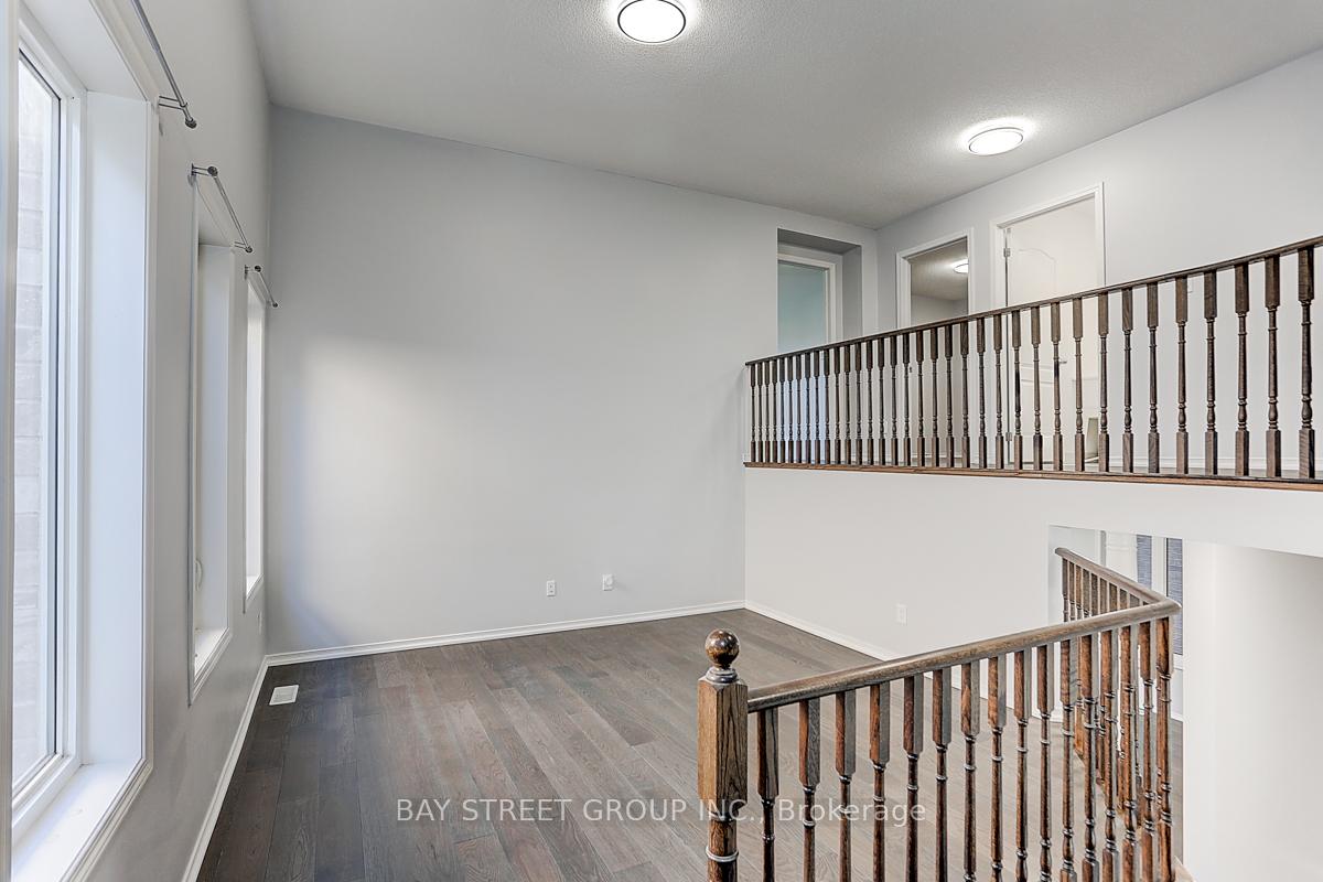 Photo 18 of 2433 Equestrian Crescent, Oshawa, Windfields — HOMEH