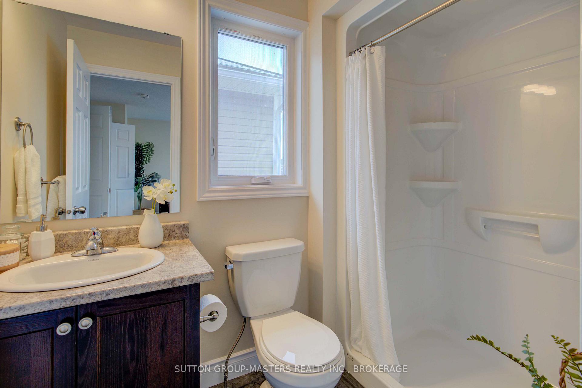 Photo 8 of 528 Beth Crescent, Kingston, City Northwest — HOMEH