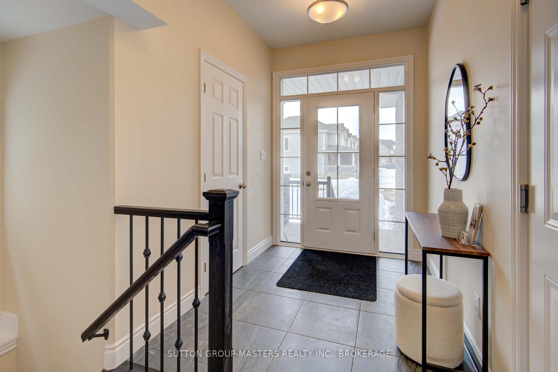Photo 14 of 528 Beth Crescent, Kingston, City Northwest — HOMEH