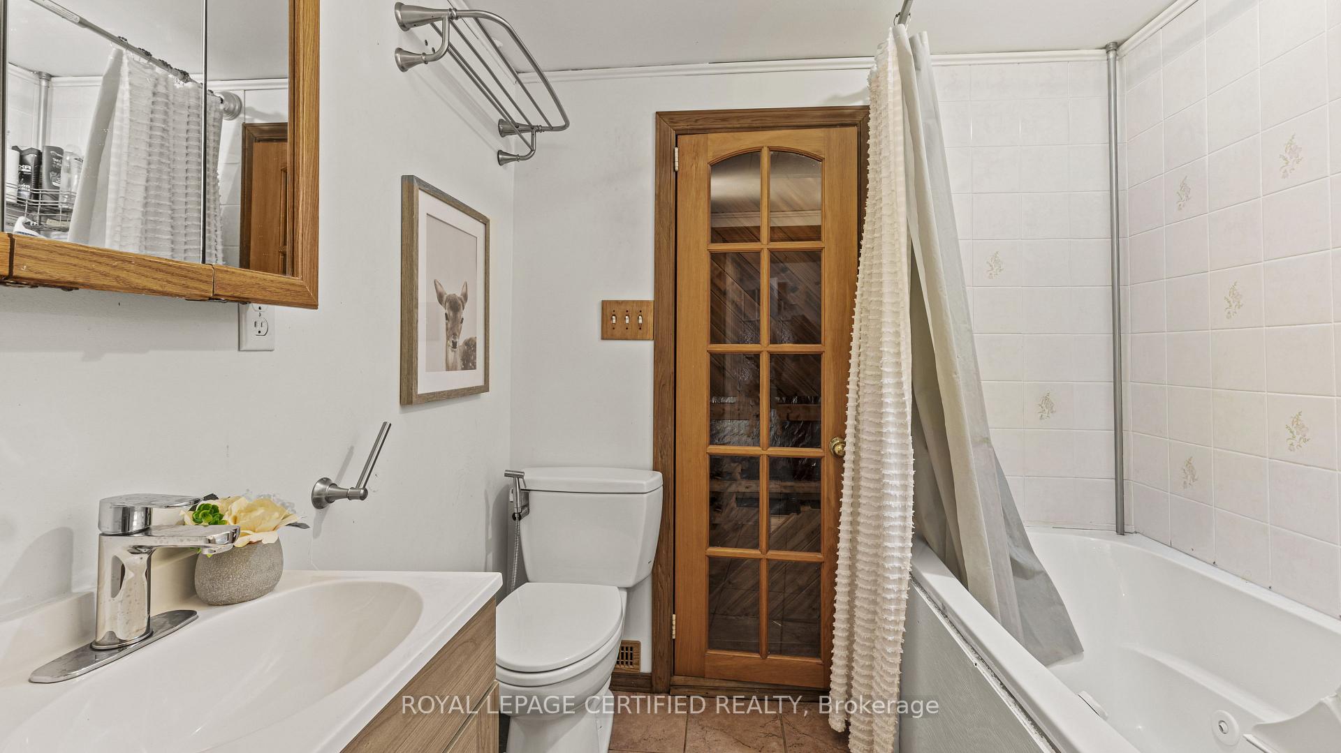 Photo 6 of 589 Prestwick Drive, Oshawa, McLaughlin — HOMEH