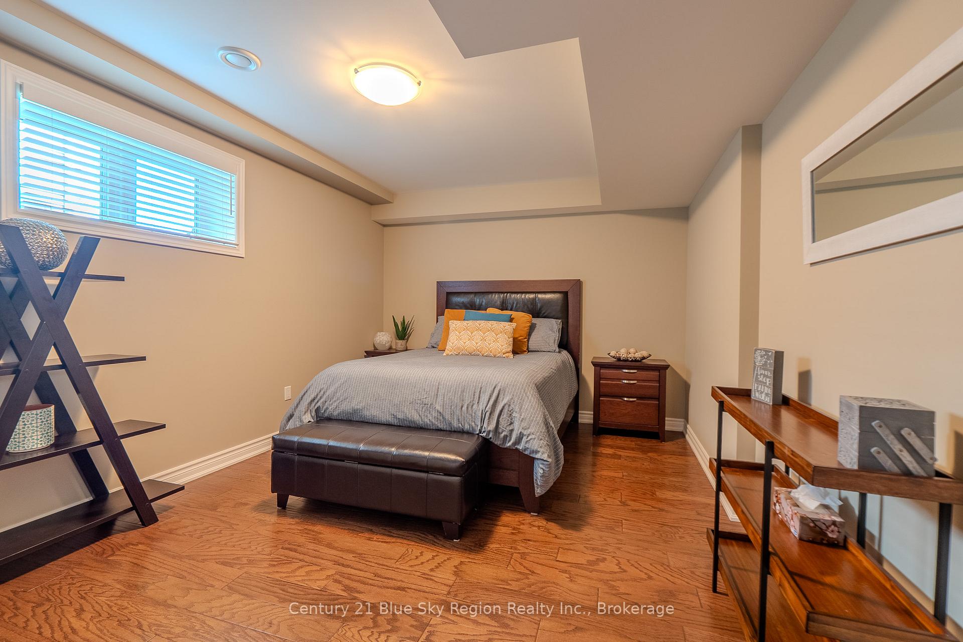 Photo 32 of 420 Pearce Street, North Bay, Airport — HOMEH