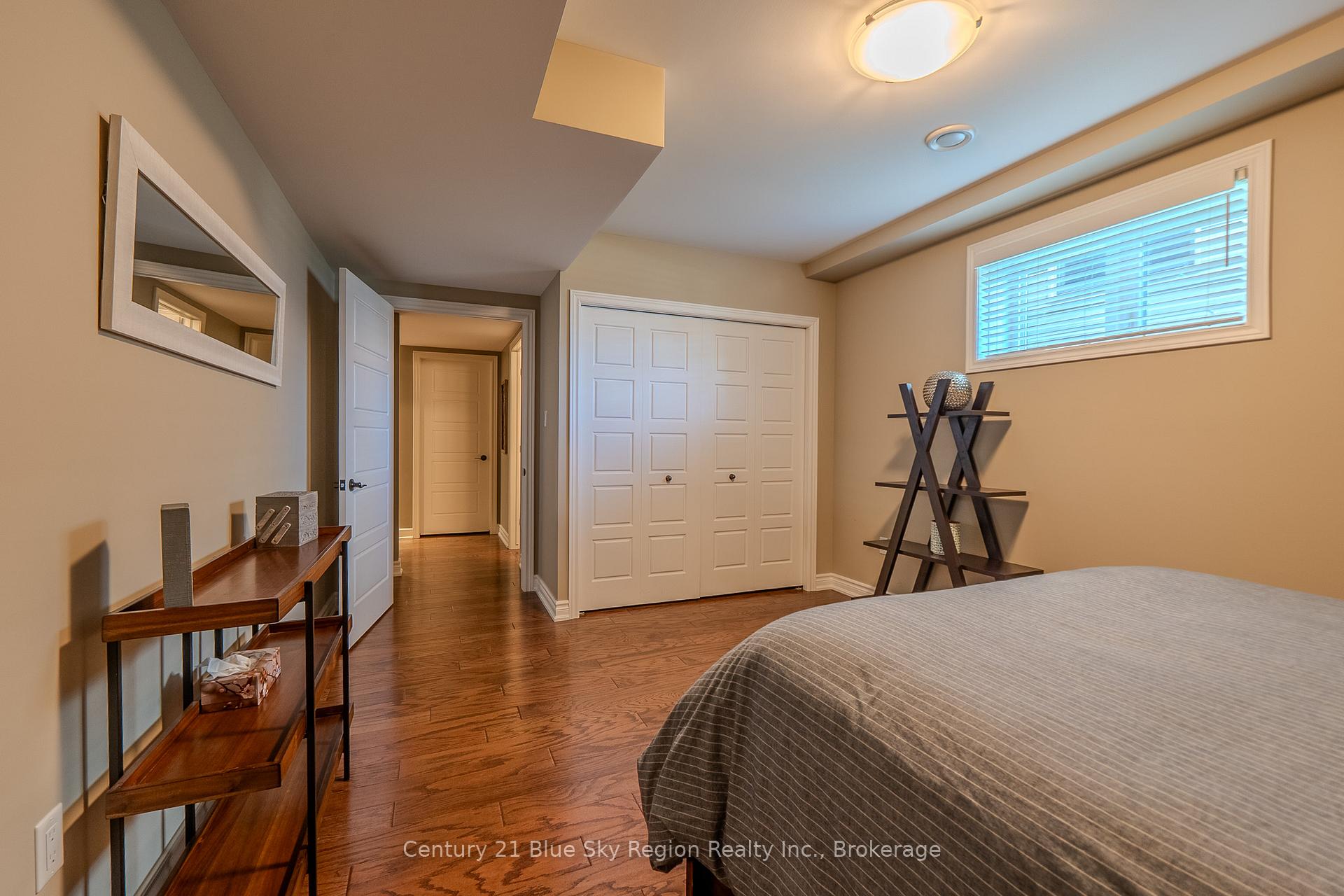 Photo 33 of 420 Pearce Street, North Bay, Airport — HOMEH