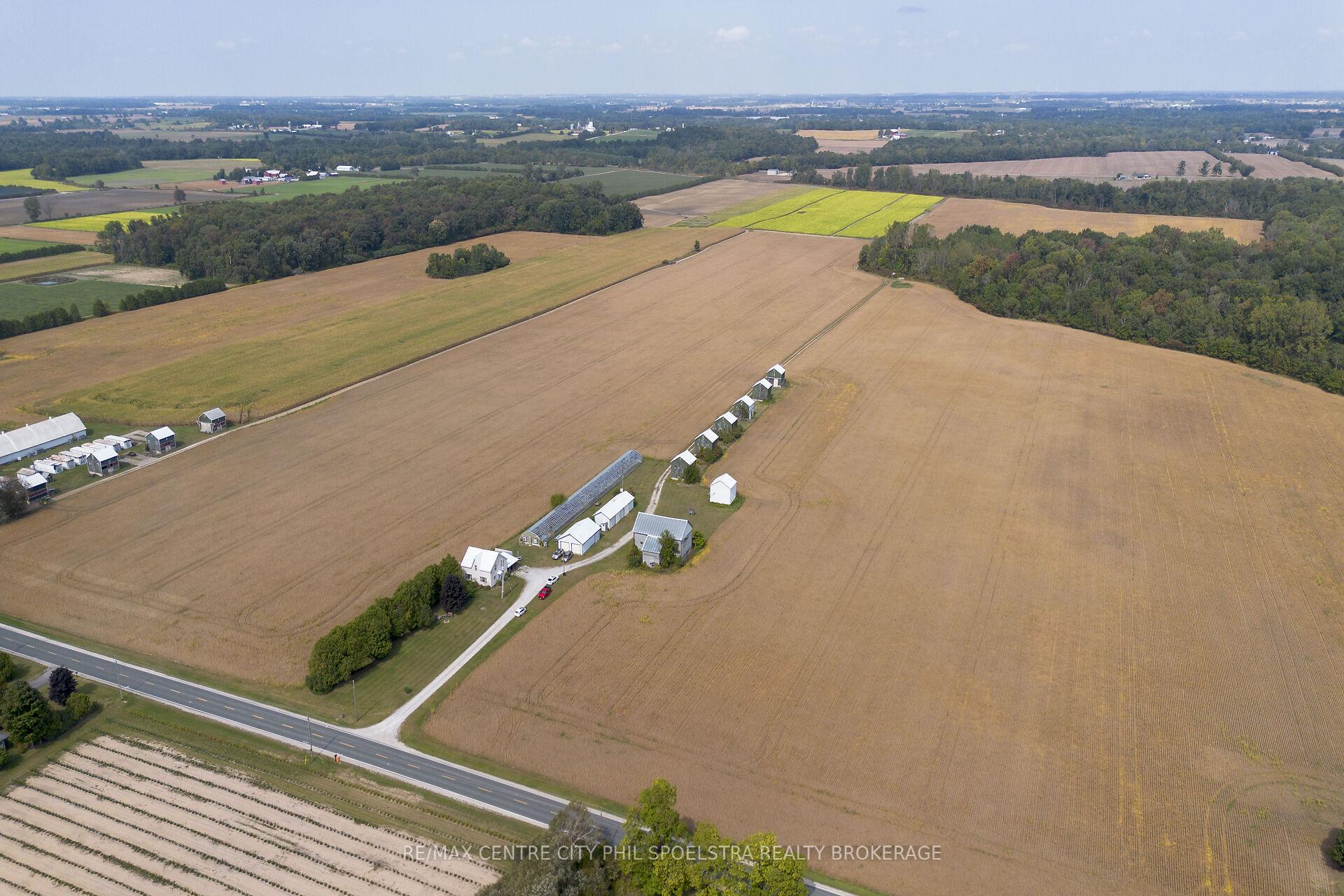 Photo 4 of 145497 Potters Road, Norwich, Rural Norwich — HOMEH