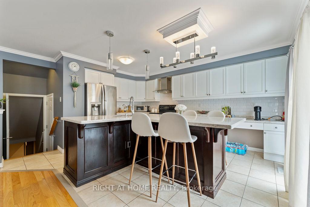Photo 8 of 58 Dunning Drive, New Tecumseth, Alliston — HOMEH