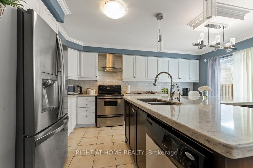 Photo 9 of 58 Dunning Drive, New Tecumseth, Alliston — HOMEH