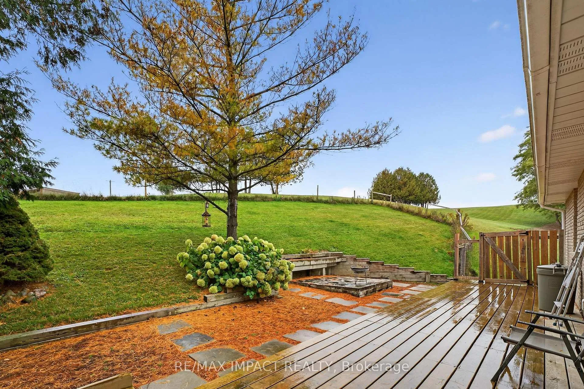 Photo 11 of 272 Raglan Road W, Oshawa, Rural Oshawa — HOMEH