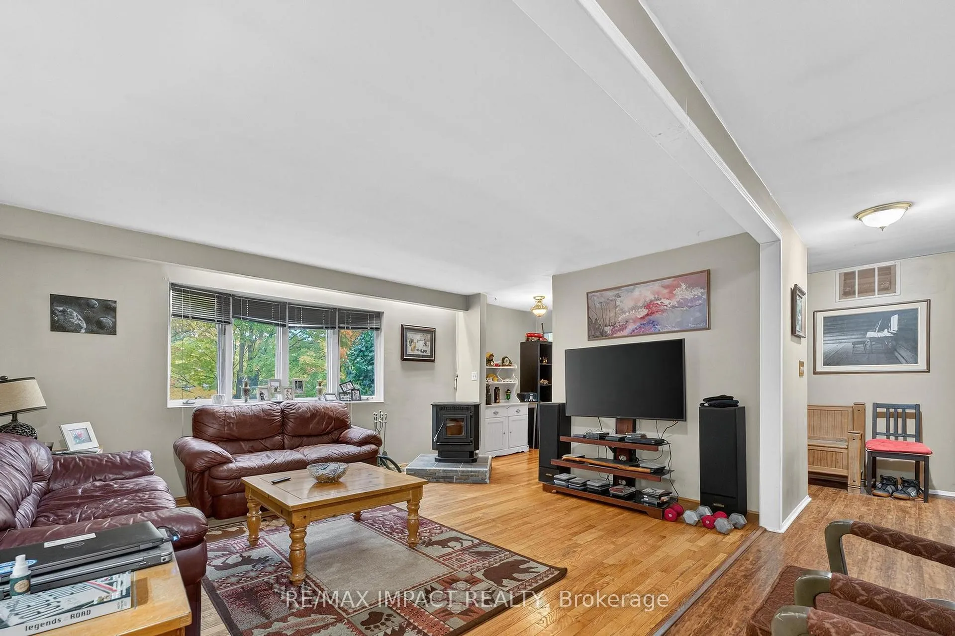 Photo 32 of 272 Raglan Road W, Oshawa, Rural Oshawa — HOMEH