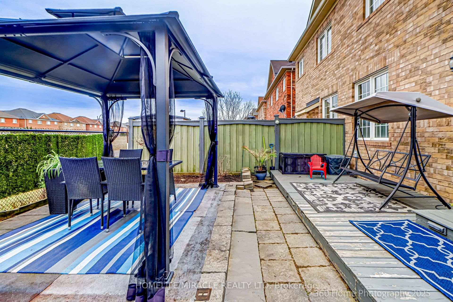 Photo 30 of 652 Lott Crescent, Milton, Coates — HOMEH