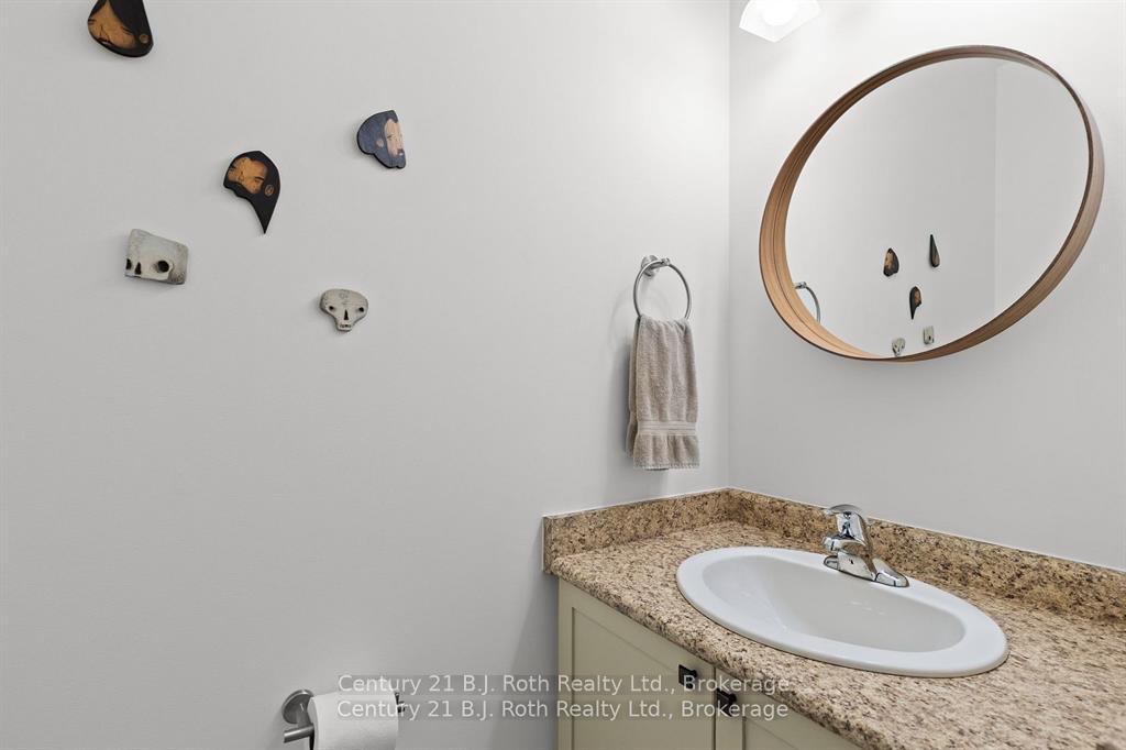 Photo 5 of Unit 5, 188 Coldwater Road, Orillia — HOMEH