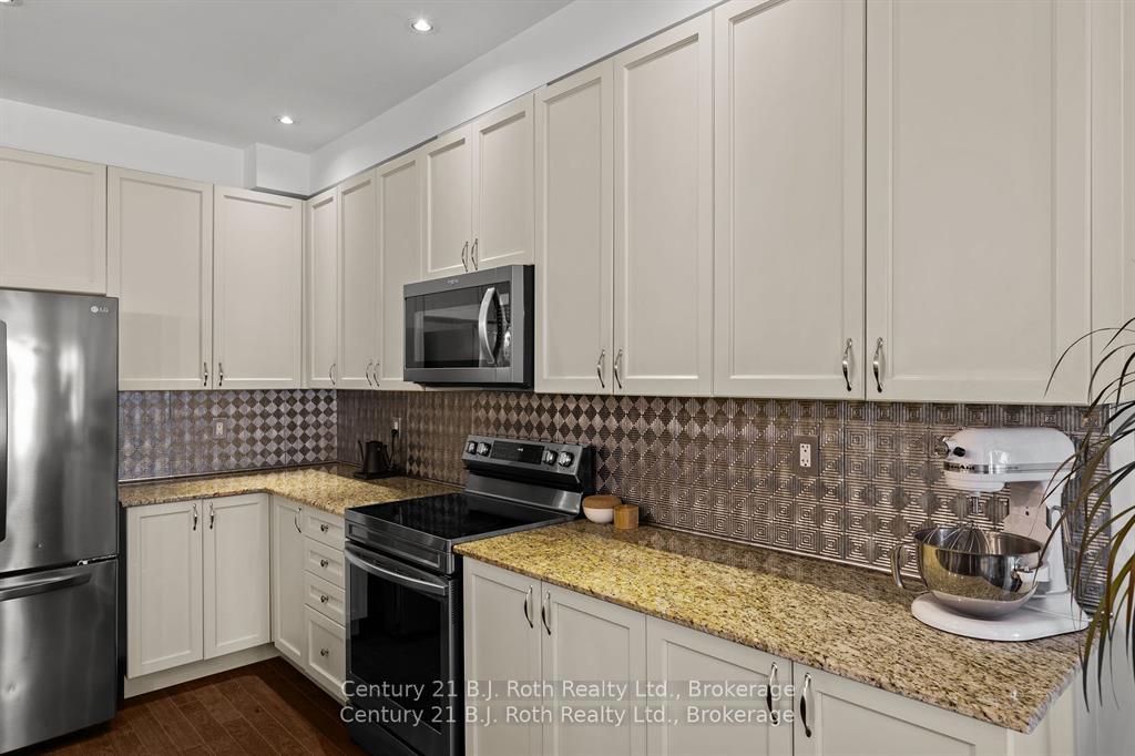 Photo 12 of Unit 5, 188 Coldwater Road, Orillia — HOMEH
